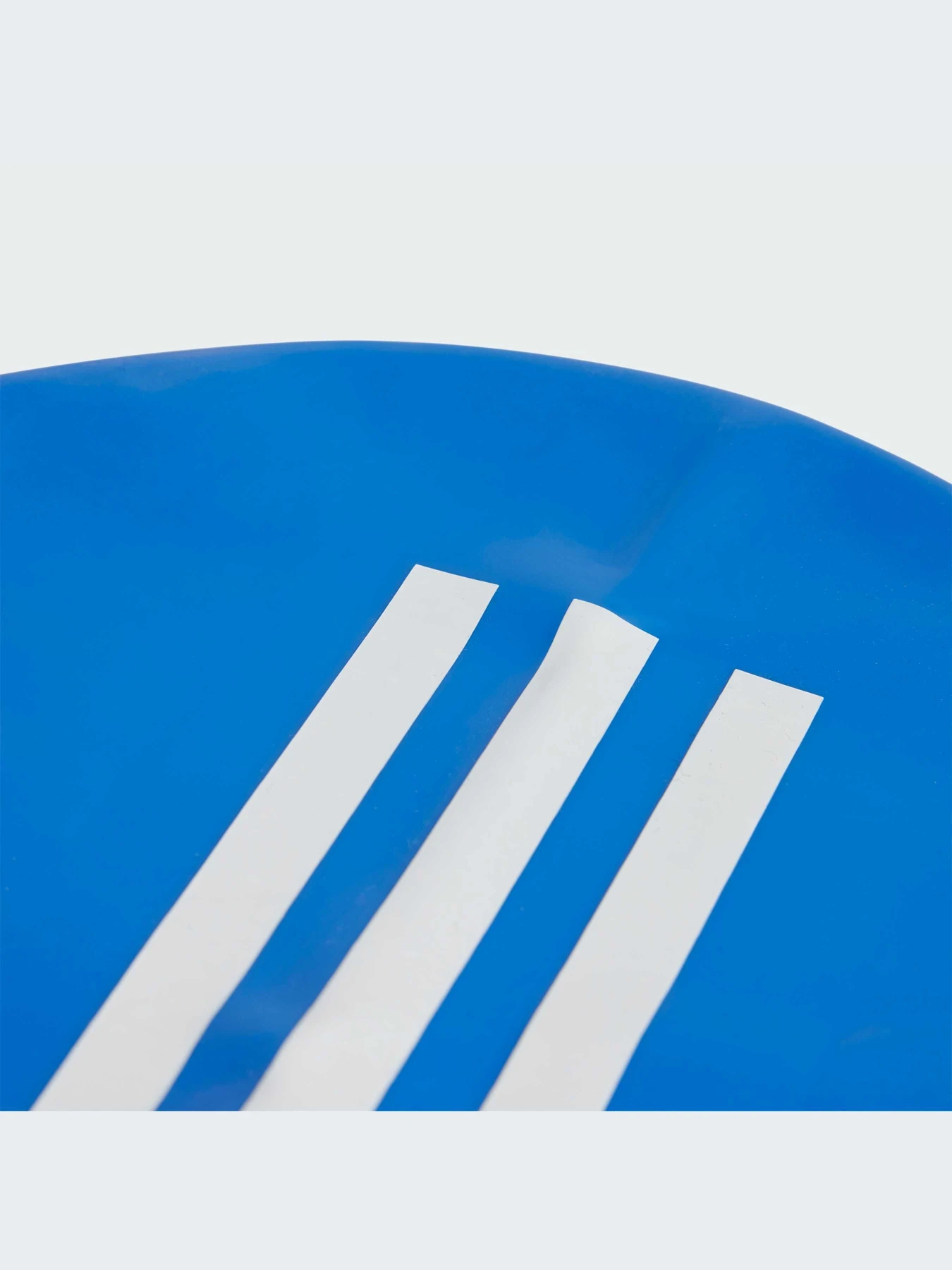 Шапочка для плавания Adidas 3 Stripes модель IA8304-KZ Шапочка для плавания Adidas 3 Stripes модель IA8304-KZ Фото