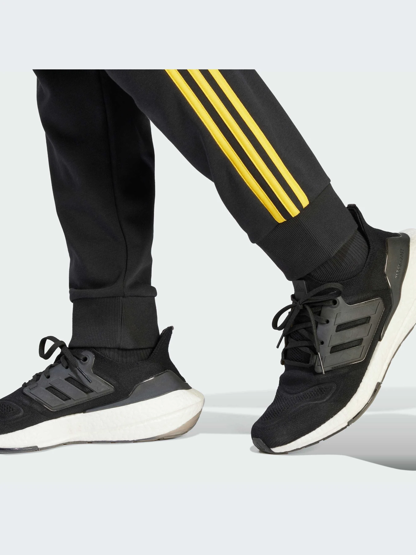 Брюки Adidas модель HZ4960-KZ Брюки Adidas модель HZ4960-KZ Фото