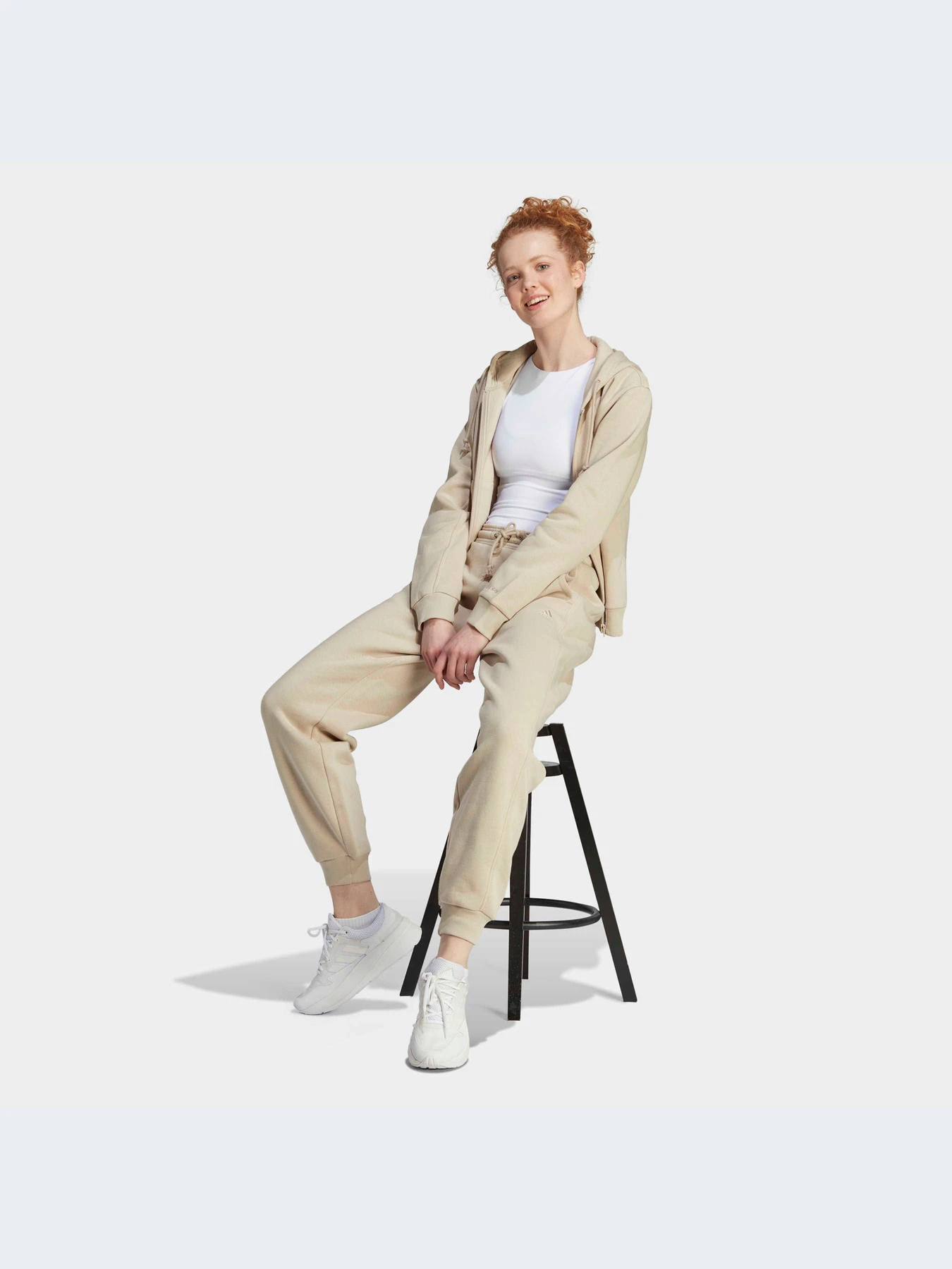 Брюки Adidas модель IM0332-KZ Брюки Adidas модель IM0332-KZ Фото