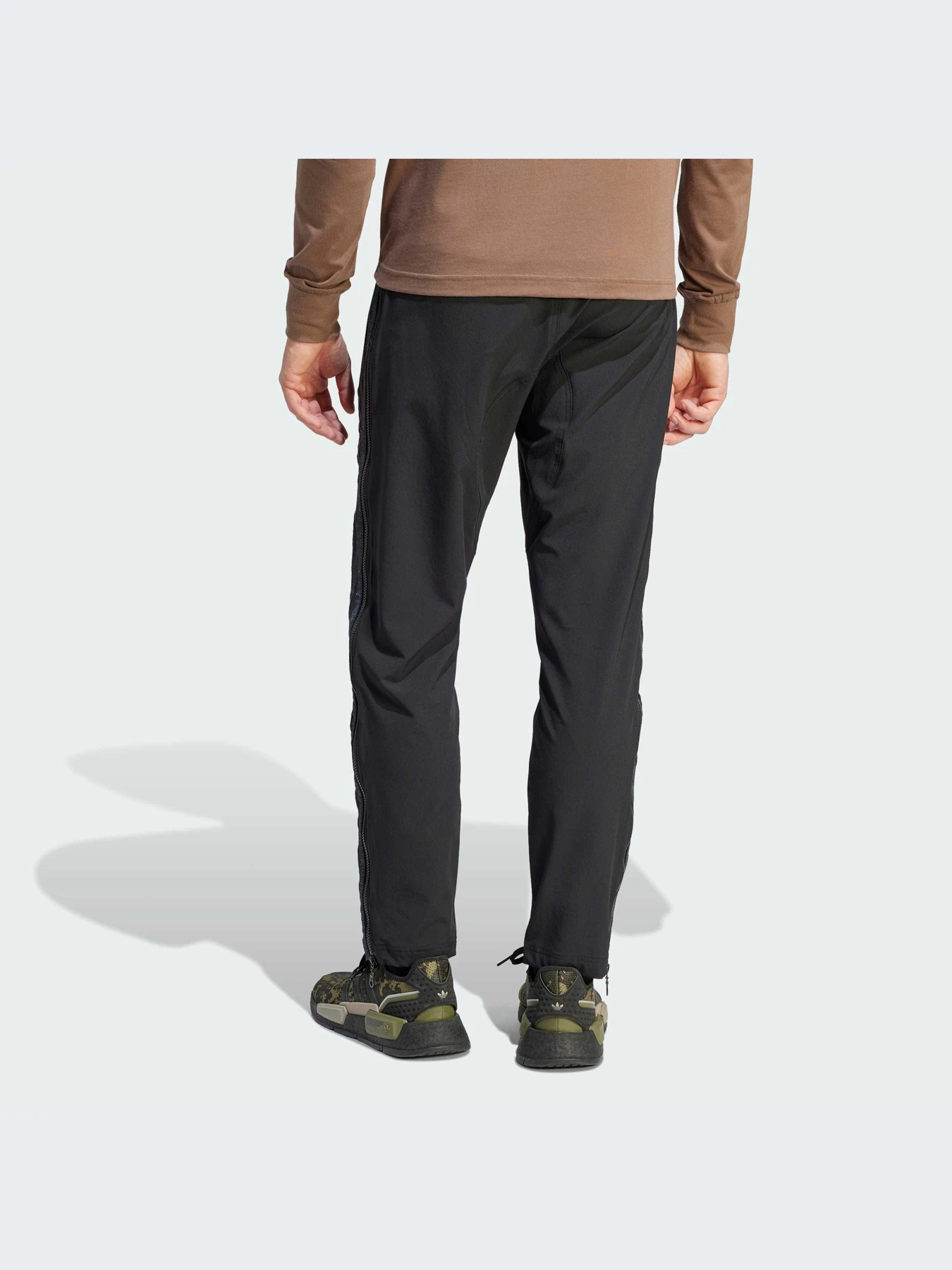 Брюки Adidas модель IL4981-KZ Брюки Adidas модель IL4981-KZ Фото