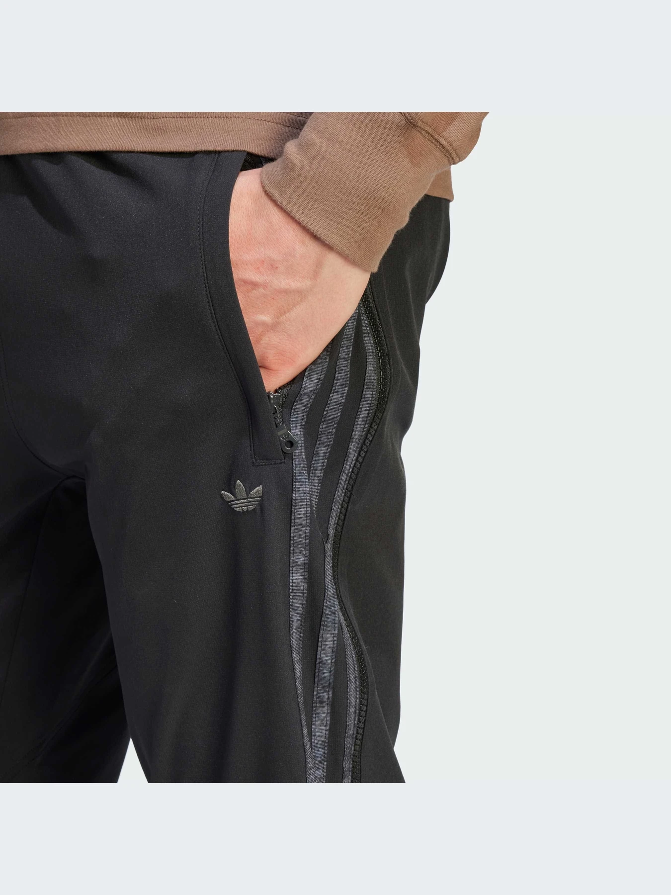 Брюки Adidas модель IL4981-KZ Брюки Adidas модель IL4981-KZ Фото