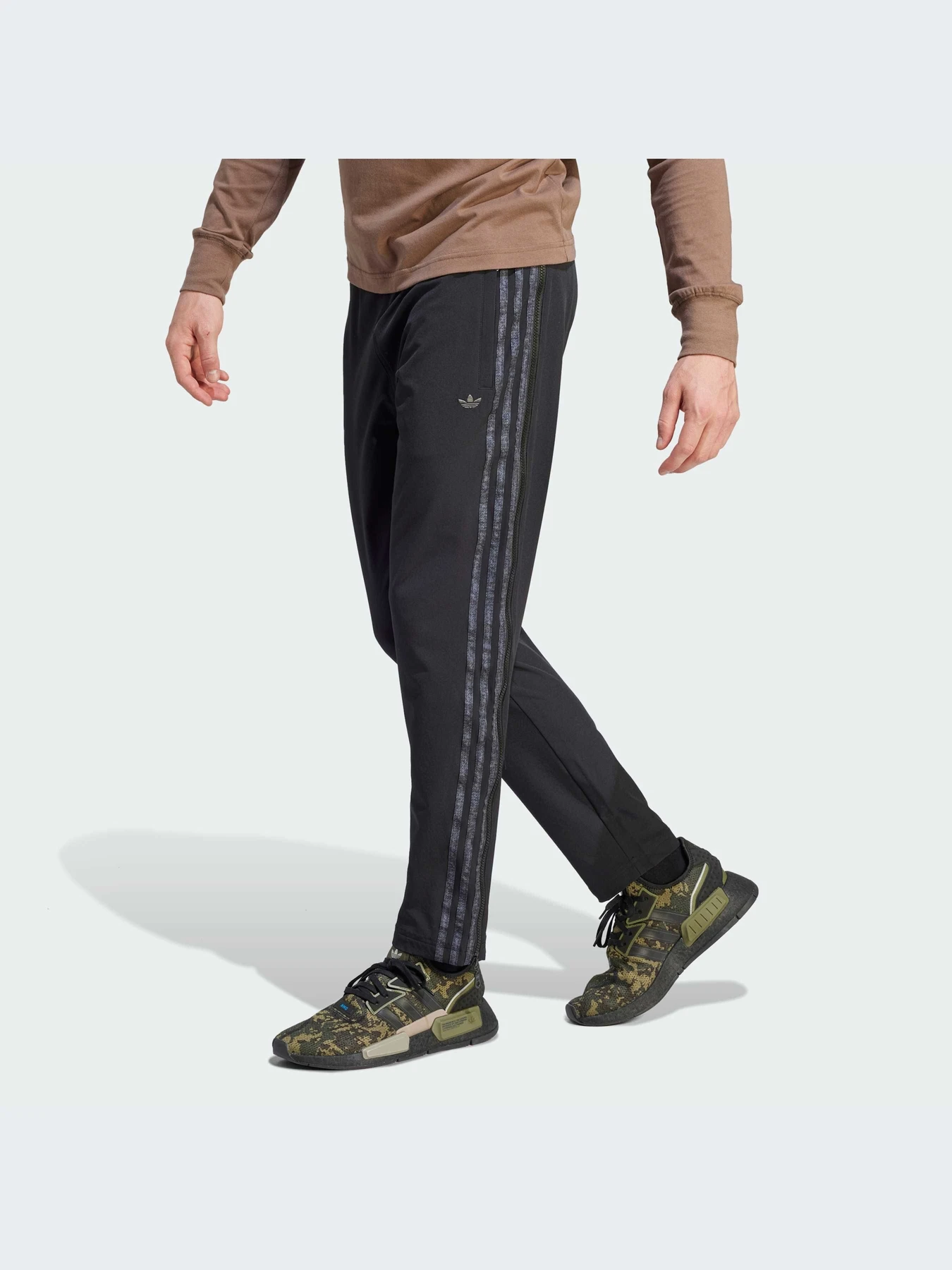 Брюки Adidas модель IL4981-KZ Брюки Adidas модель IL4981-KZ Фото
