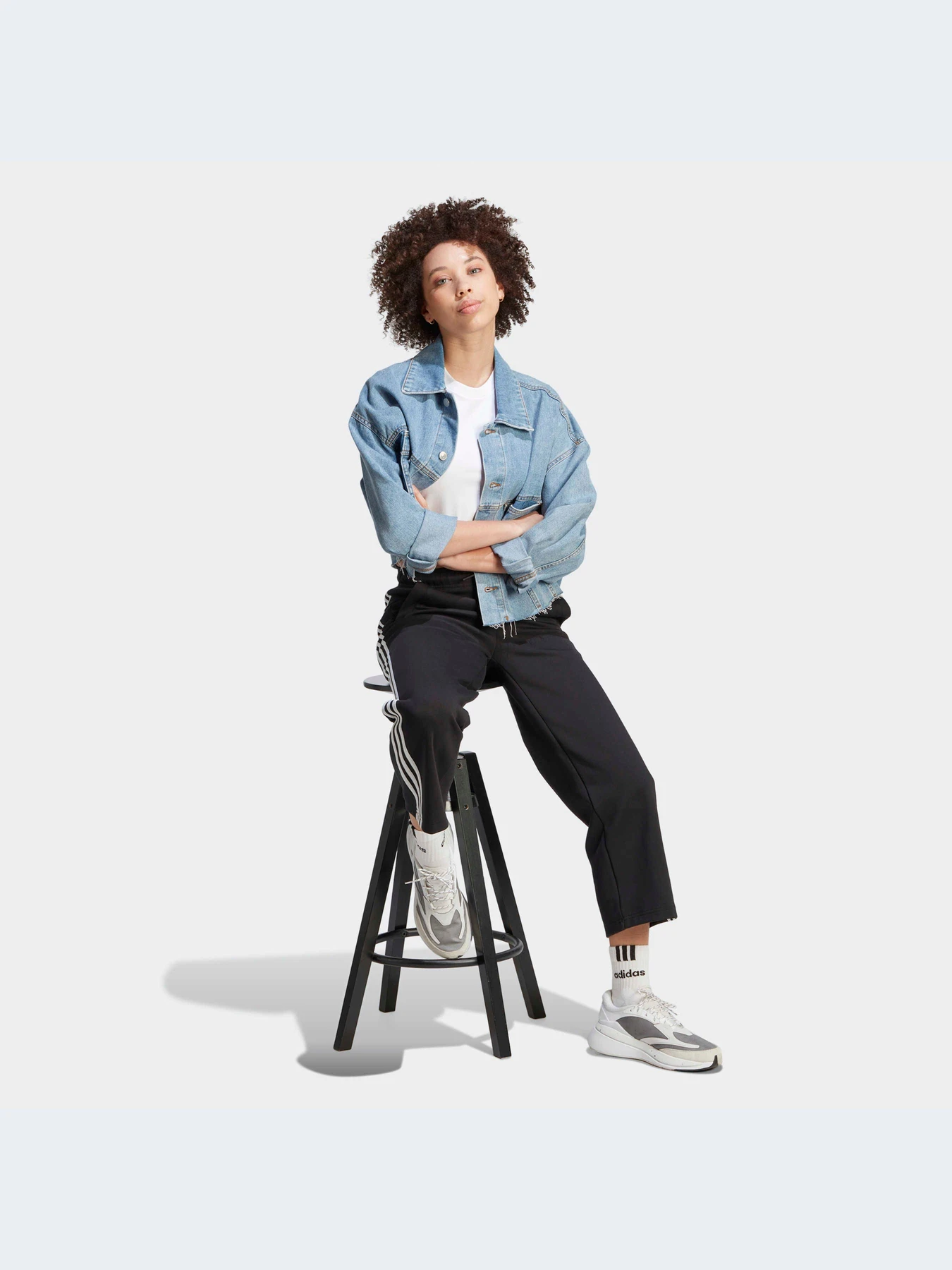 Брюки Adidas Icons модель II8091-KZ Брюки Adidas Icons модель II8091-KZ Фото