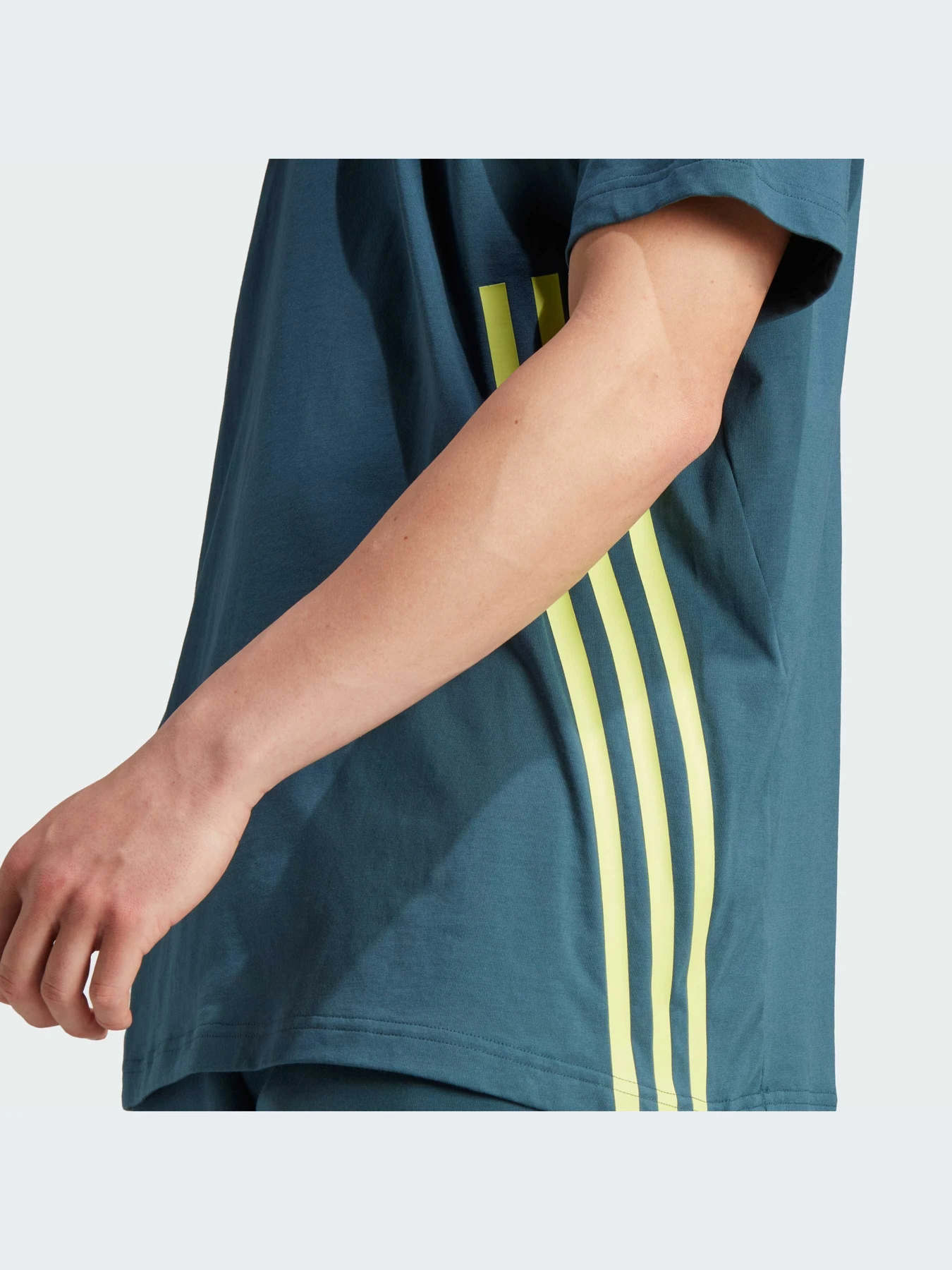 Футболки и поло Adidas Icons модель IN1614-KZ Футболки и поло Adidas Icons модель IN1614-KZ Фото
