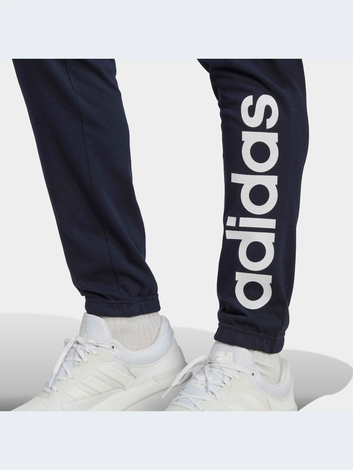 Брюки Adidas модель IC0056-KZ Брюки Adidas модель IC0056-KZ Фото