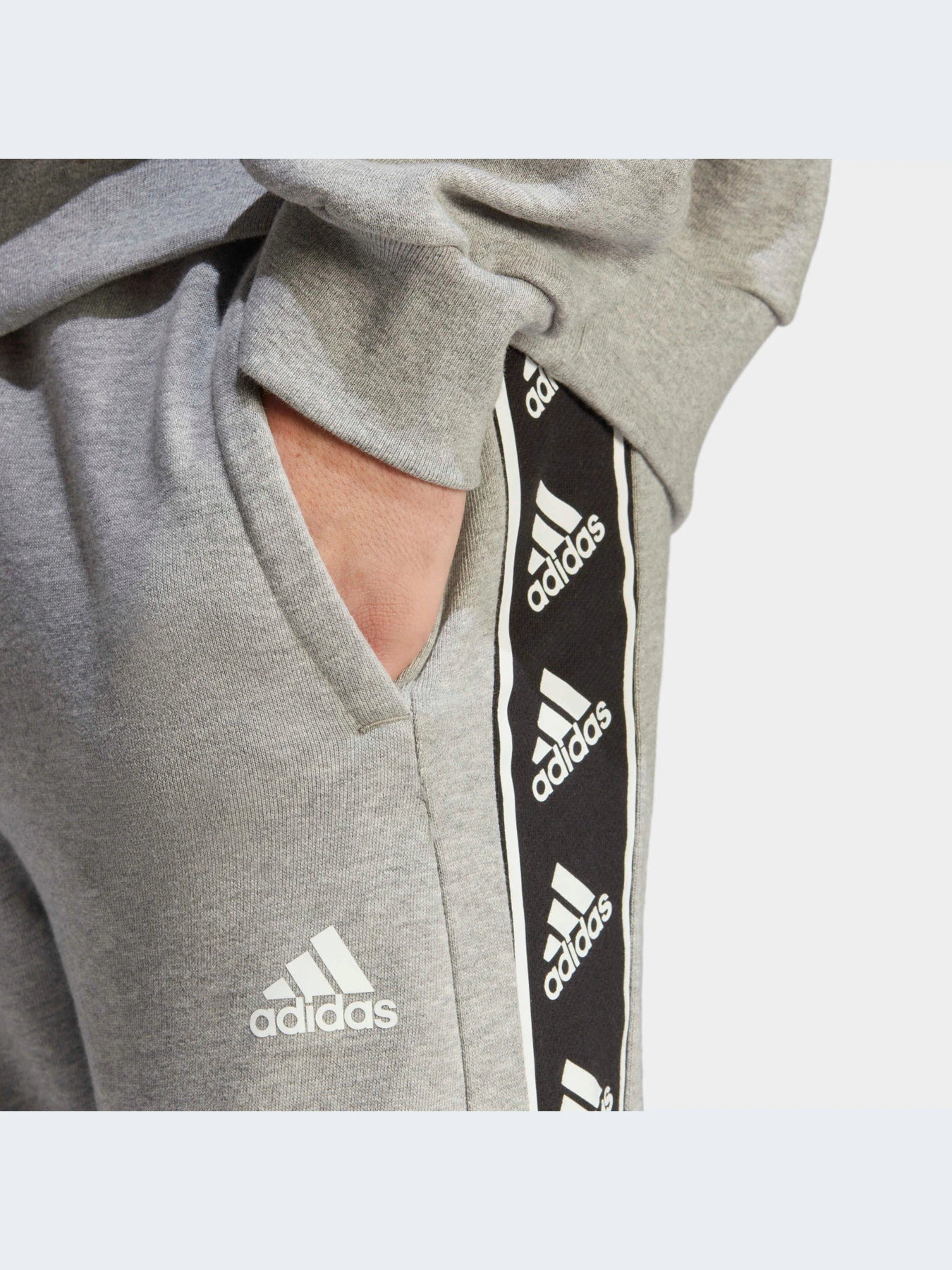 Брюки Adidas модель IC6799-KZ Брюки Adidas модель IC6799-KZ Фото