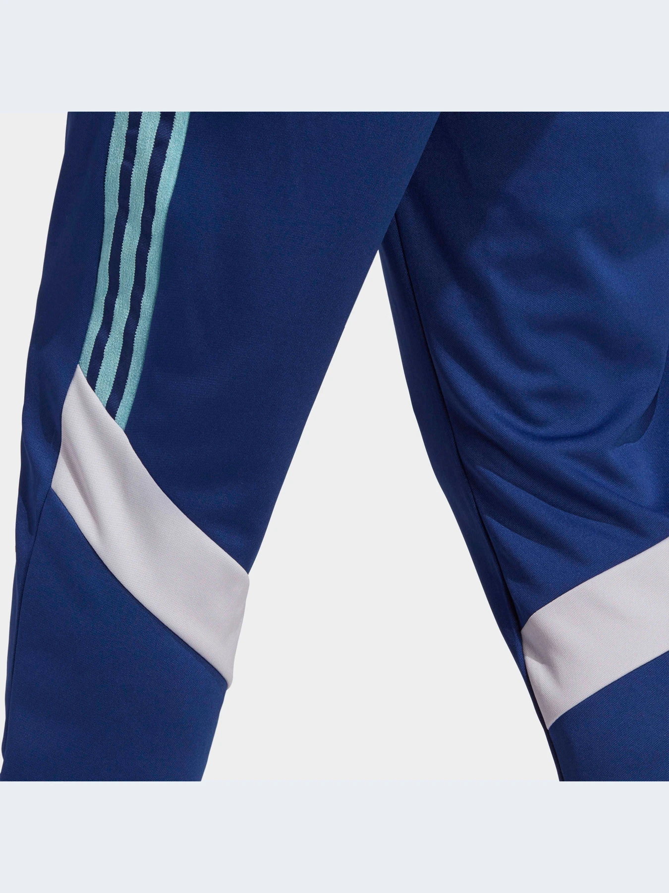 Брюки Adidas Tiro модель HS7489-KZ Брюки Adidas Tiro модель HS7489-KZ Фото