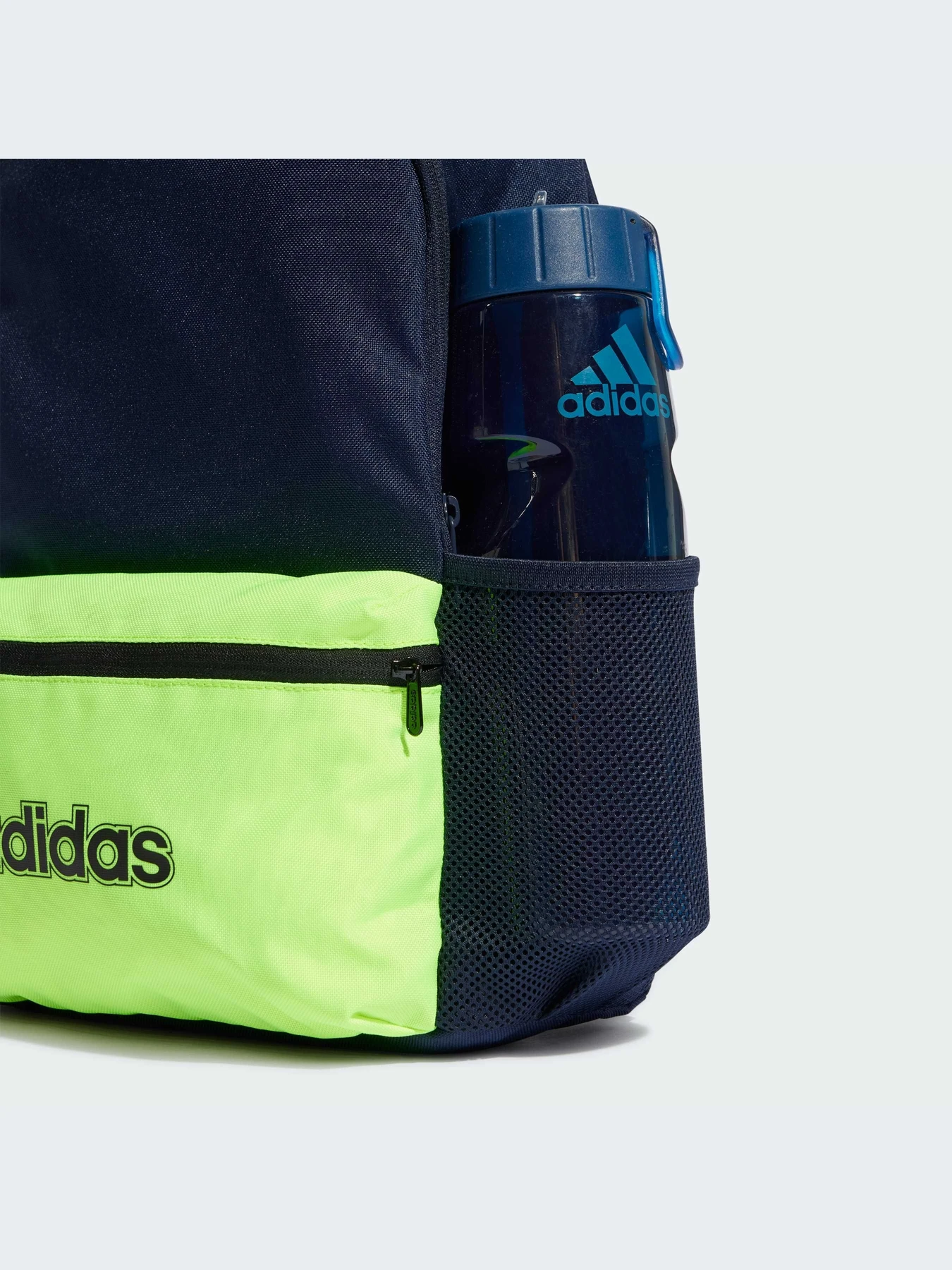 Рюкзаки Adidas Graphics модель IL8447-KZ Рюкзаки Adidas Graphics модель IL8447-KZ Фото
