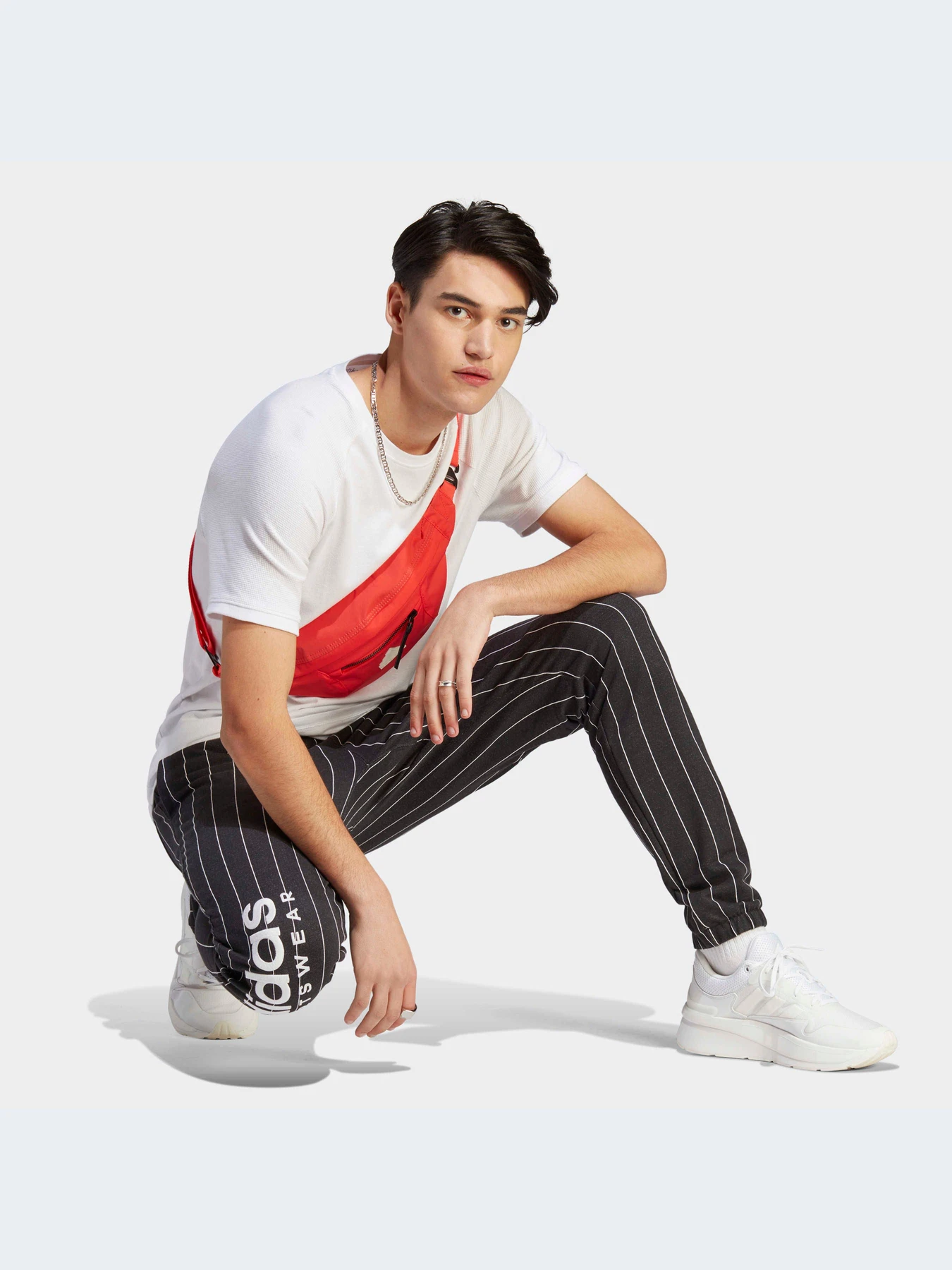 Брюки Adidas модель IB8382-KZ Брюки Adidas модель IB8382-KZ Фото