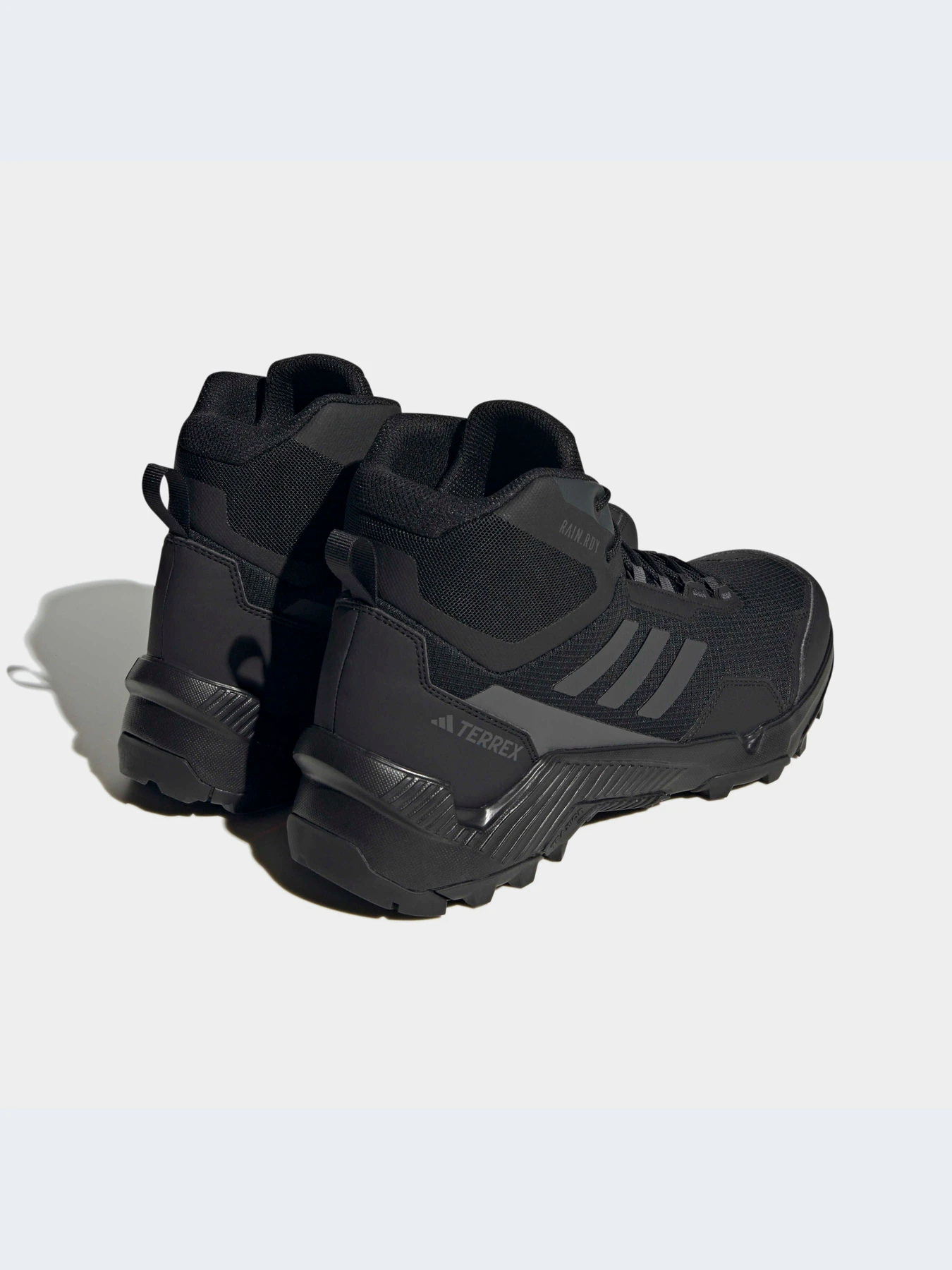 Ботинки и сапоги Adidas модель HP8600-KZ Ботинки и сапоги Adidas модель HP8600-KZ Фото