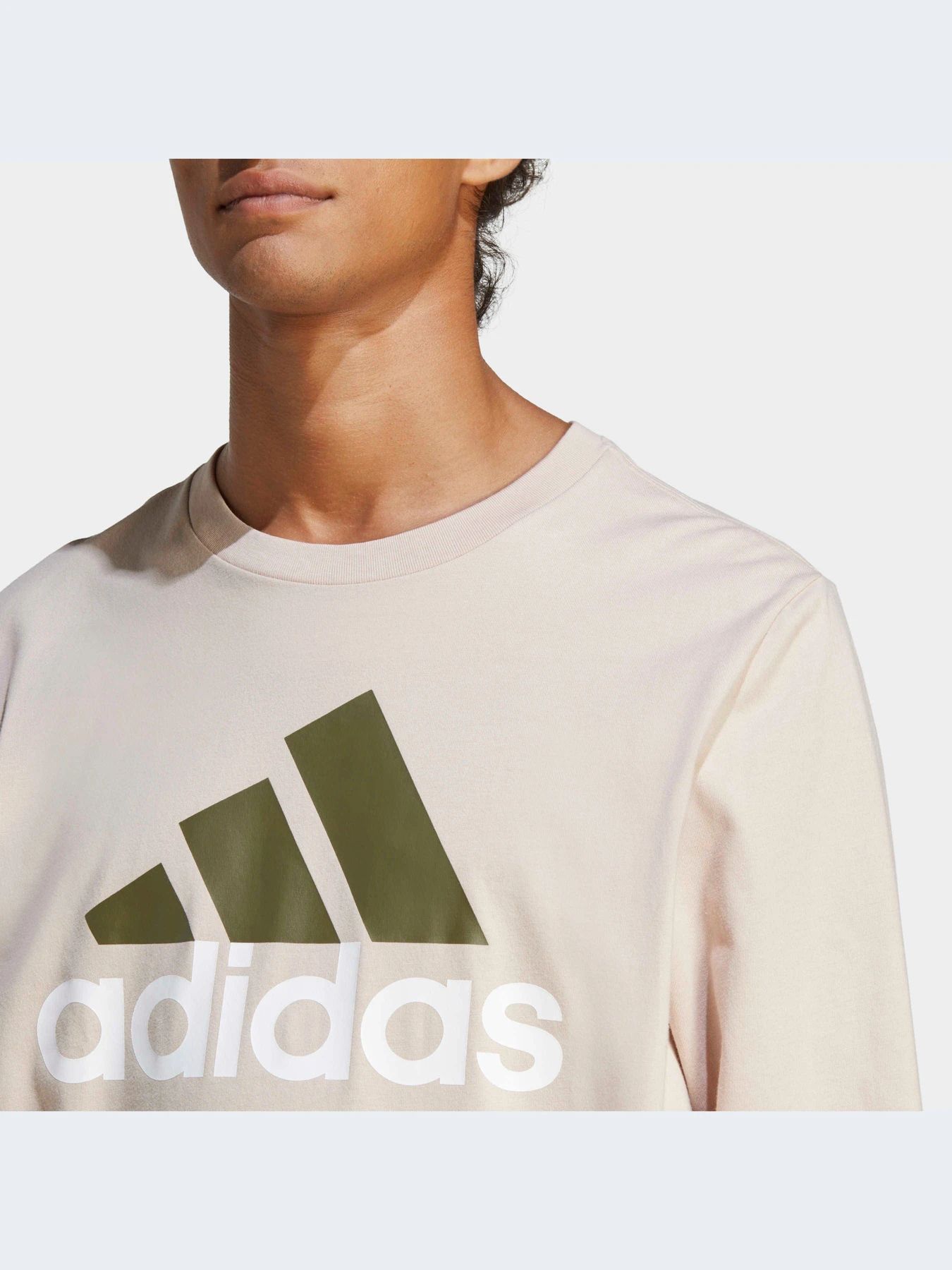 Худи и свитшоты Adidas модель IC9371-KZ Худи и свитшоты Adidas модель IC9371-KZ Фото