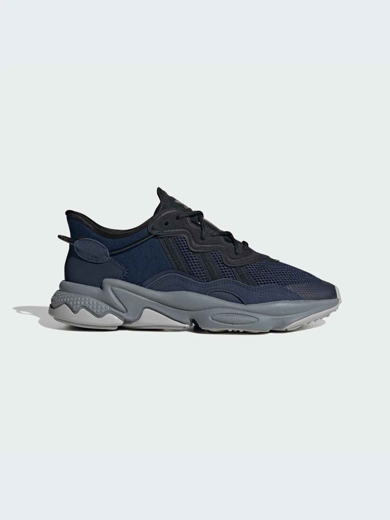Кроссовки Adidas Ozweego модель IE4816-KZ Кроссовки Adidas Ozweego модель IE4816-KZ Фото