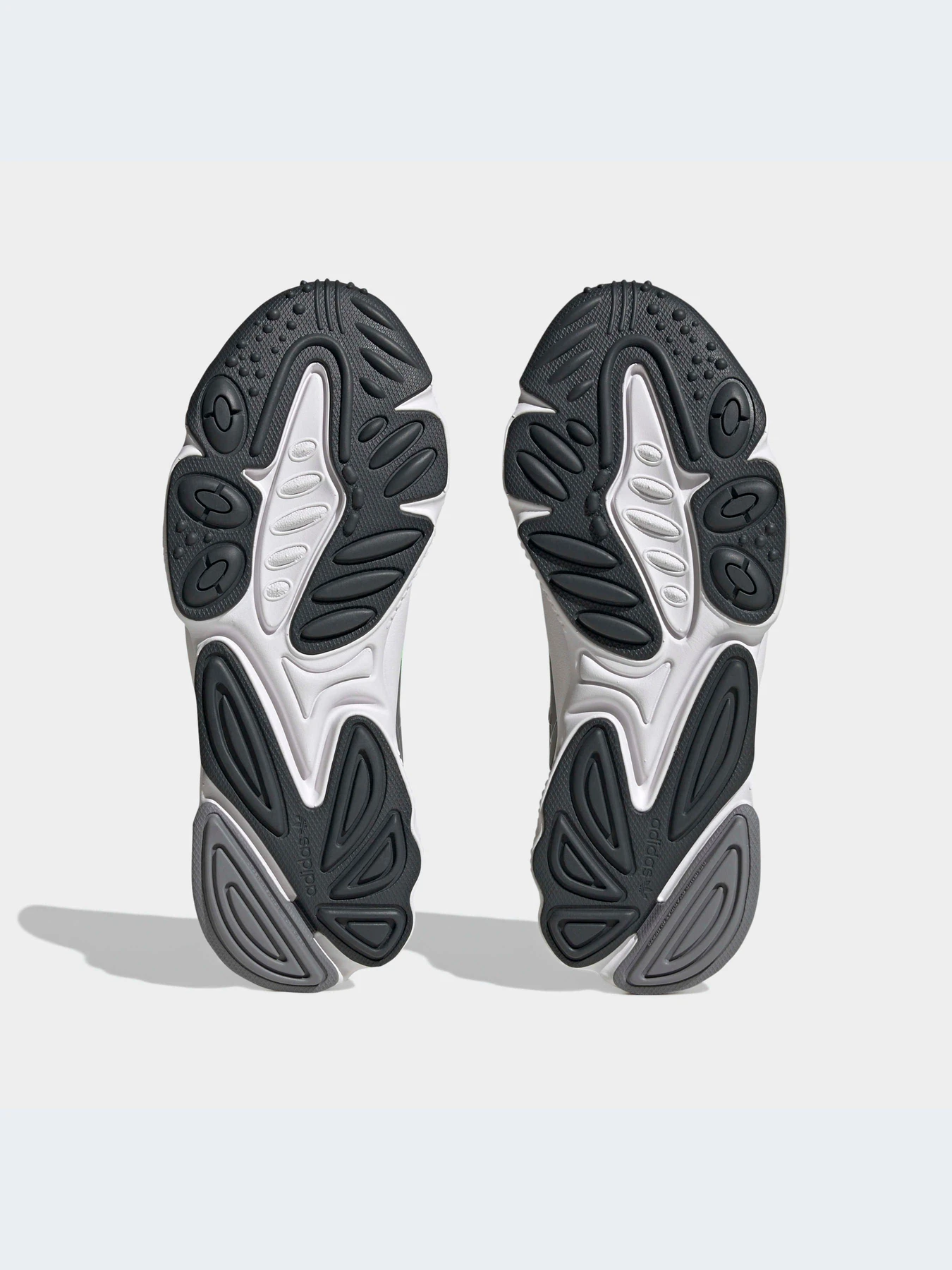 Кроссовки Adidas Ozweego модель ID4246-KZ Кроссовки Adidas Ozweego модель ID4246-KZ Фото