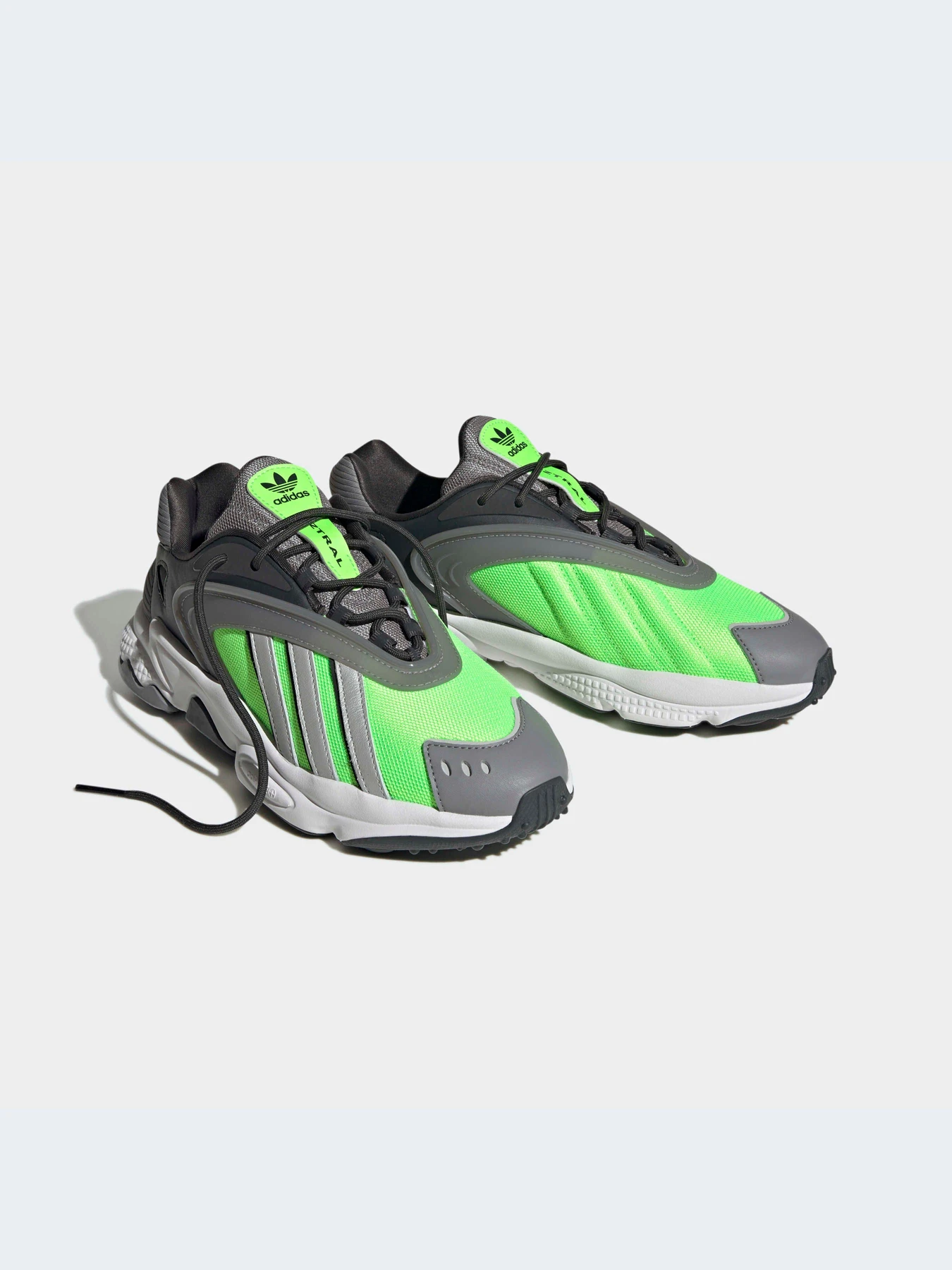 Кроссовки Adidas Ozweego модель ID4246-KZ Кроссовки Adidas Ozweego модель ID4246-KZ Фото