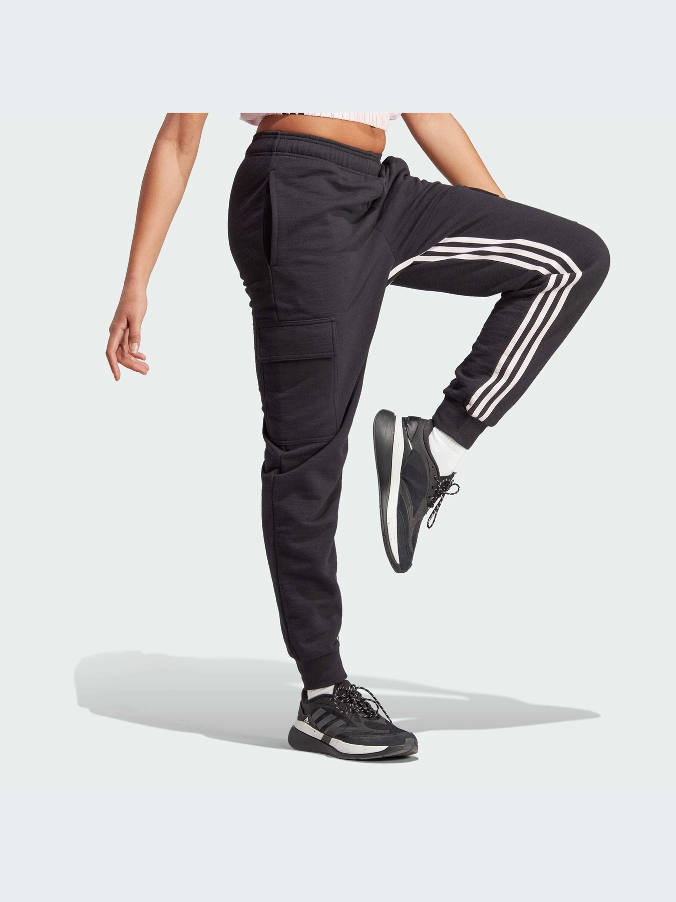 Брюки Adidas модель IB4750-KZ Брюки Adidas модель IB4750-KZ Фото