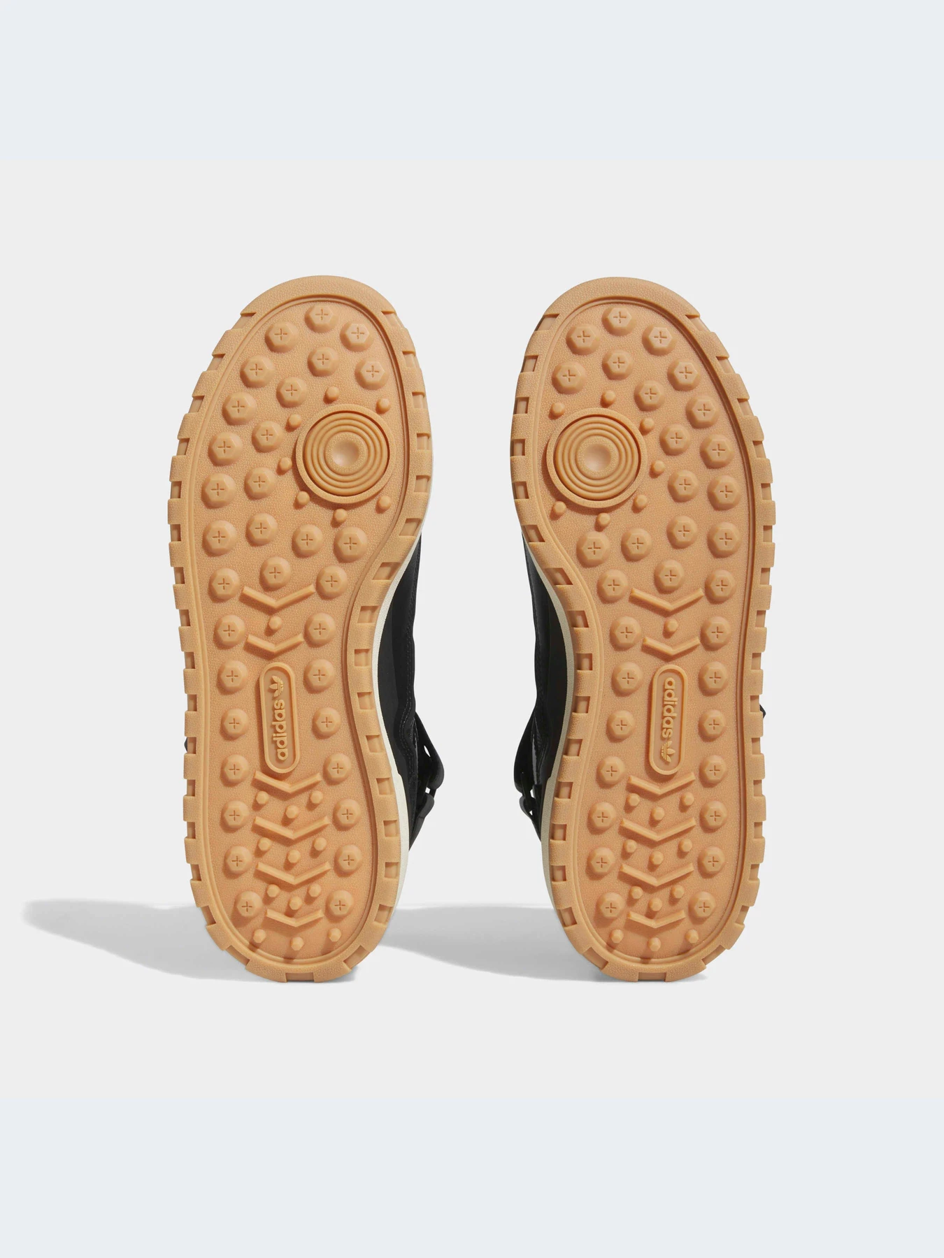 Кроссовки Adidas Forum модель IE7206-KZ Кроссовки Adidas Forum модель IE7206-KZ Фото