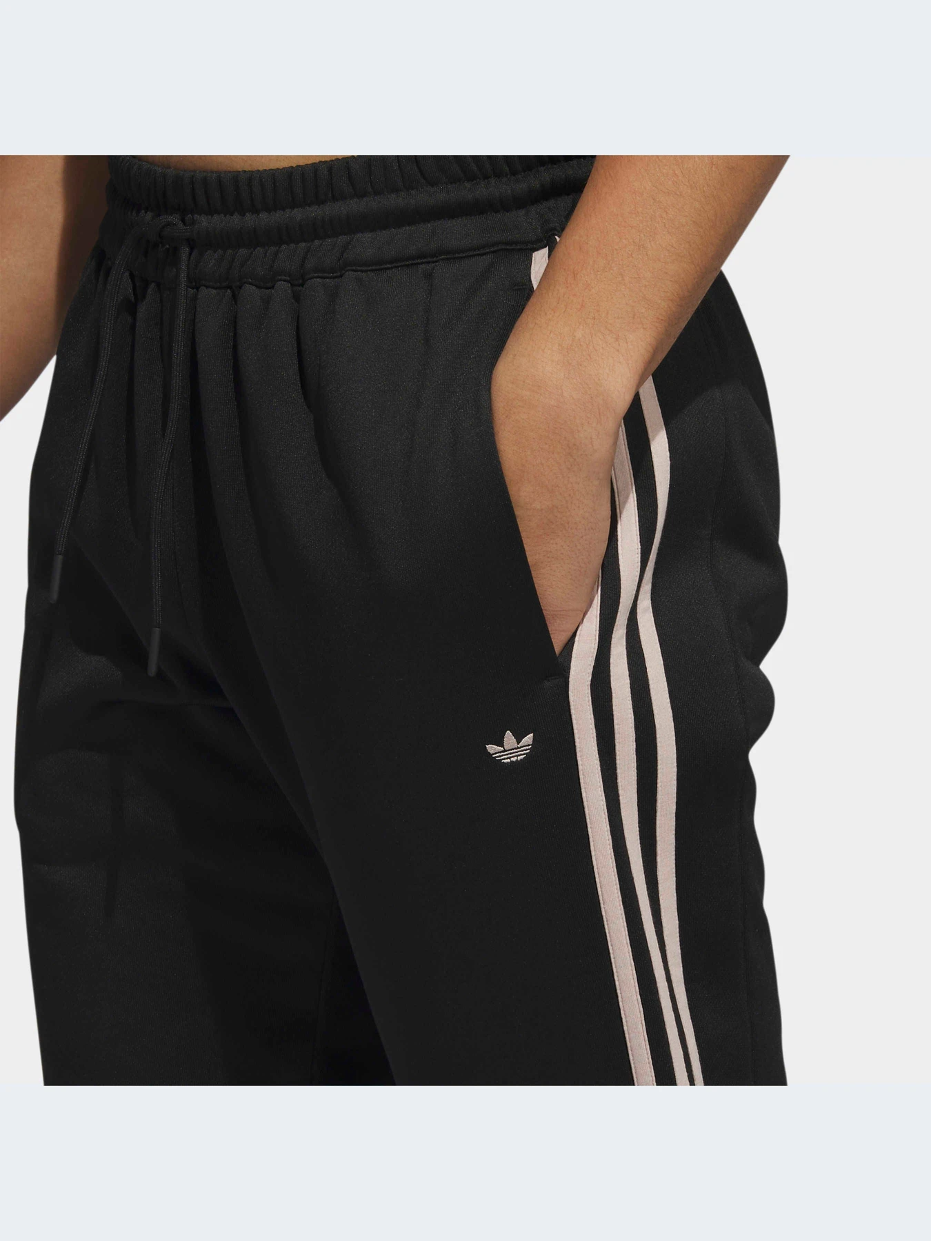 Брюки Adidas модель HY2751-KZ Брюки Adidas модель HY2751-KZ Фото