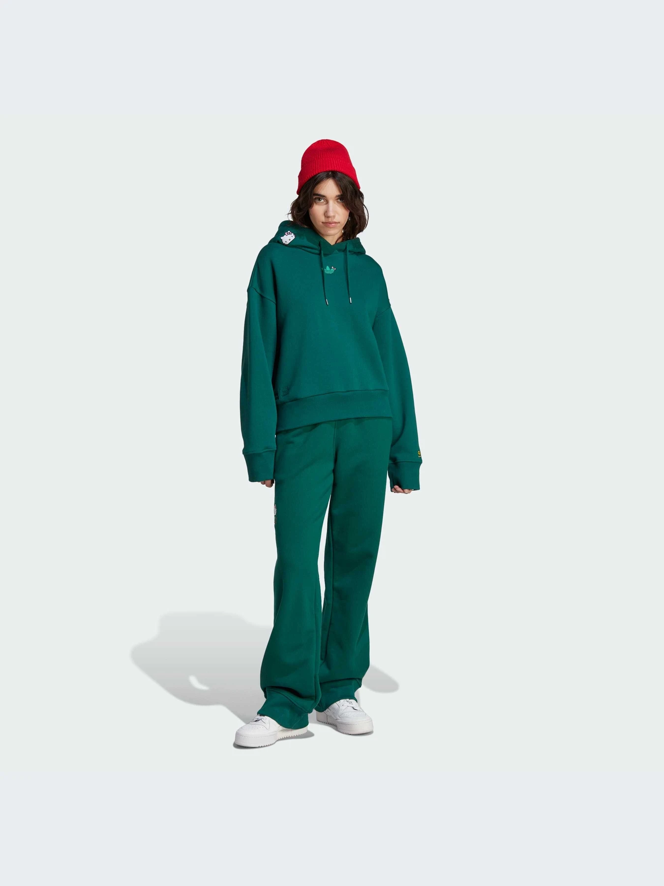 Худи и свитшоты Adidas Graphics модель IK6567-KZ Худи и свитшоты Adidas Graphics модель IK6567-KZ Фото