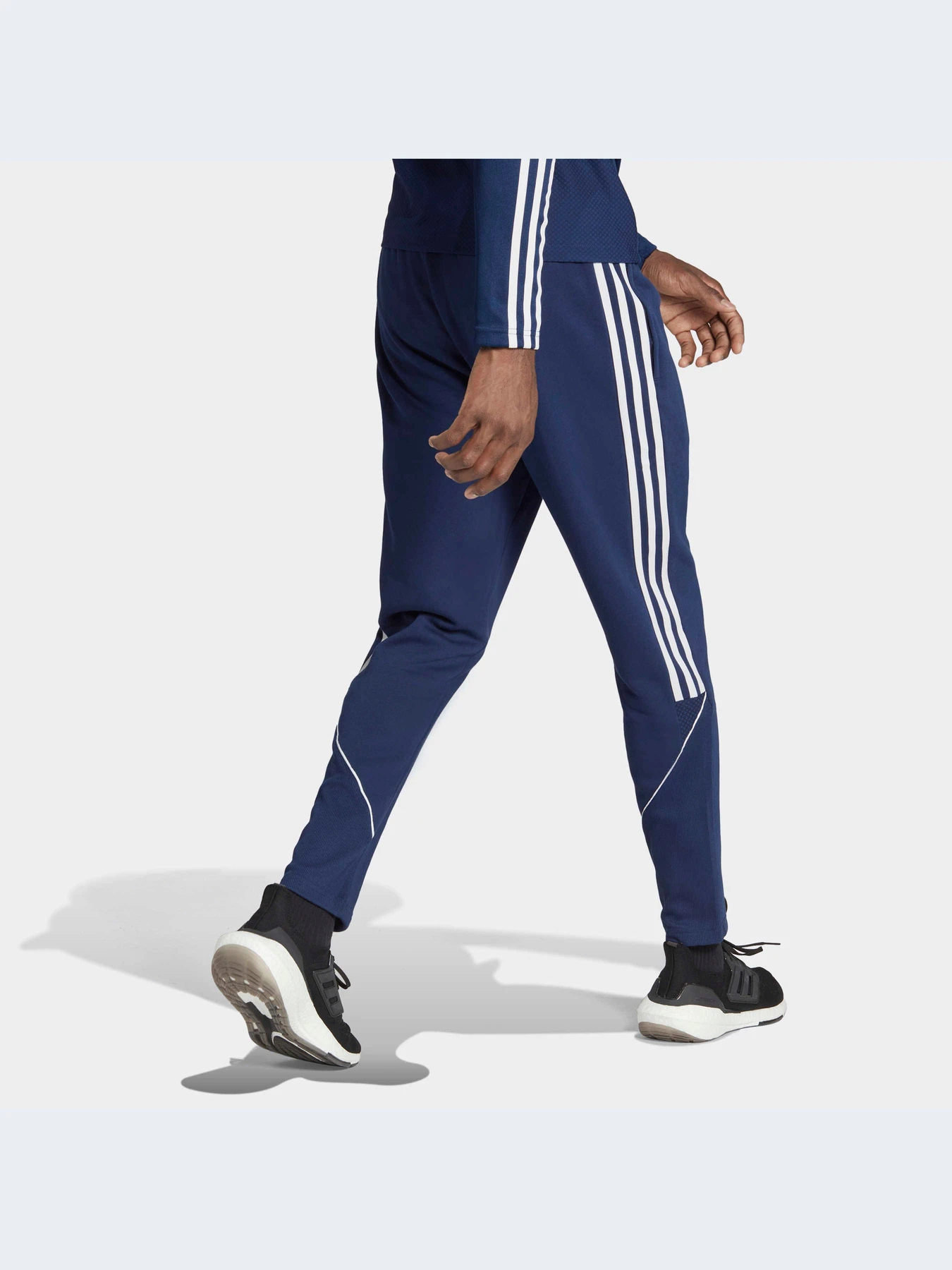 Брюки Adidas Tiro модель HS3612-KZ Брюки Adidas Tiro модель HS3612-KZ Фото