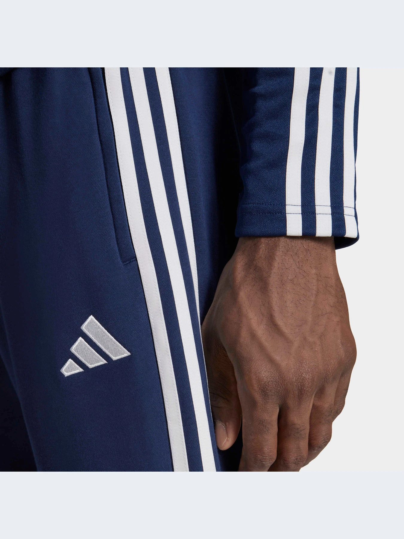 Брюки Adidas Tiro модель HS3612-KZ Брюки Adidas Tiro модель HS3612-KZ Фото