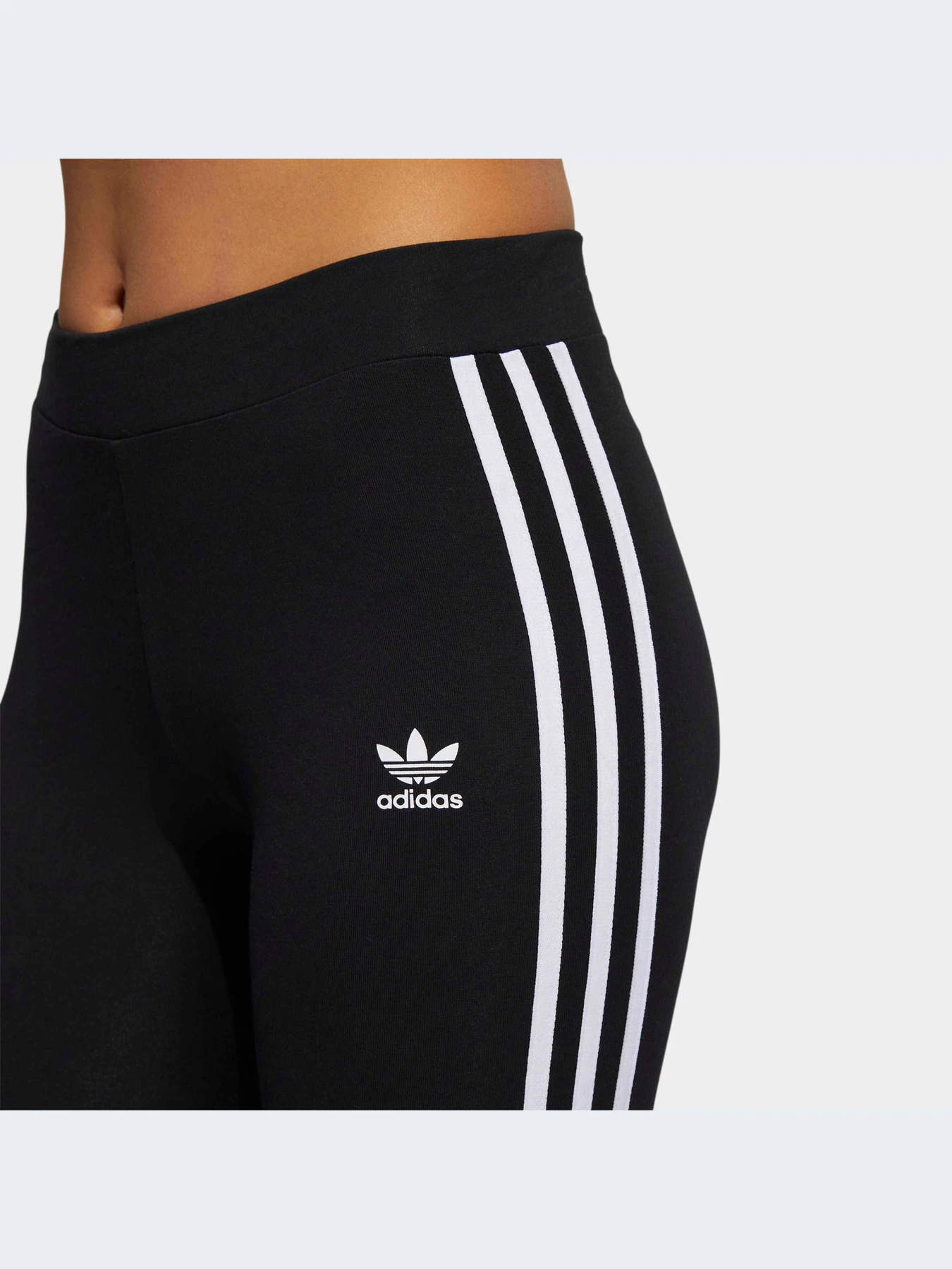 Брюки Adidas Adicolor модель HD2350-KZ Брюки Adidas Adicolor модель HD2350-KZ Фото