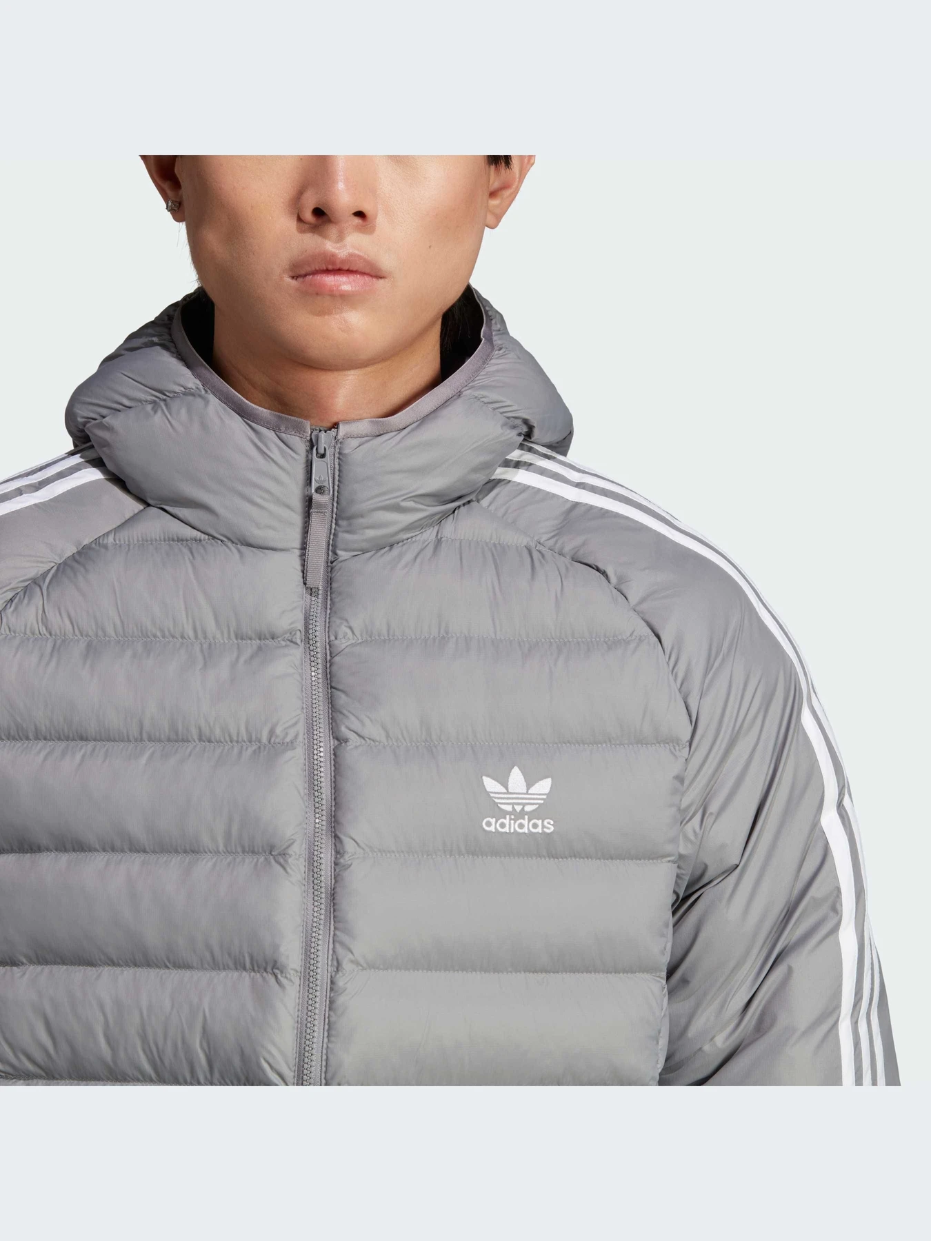 Куртки и дубленки Adidas модель HZ0689-KZ Куртки и дубленки Adidas модель HZ0689-KZ Фото
