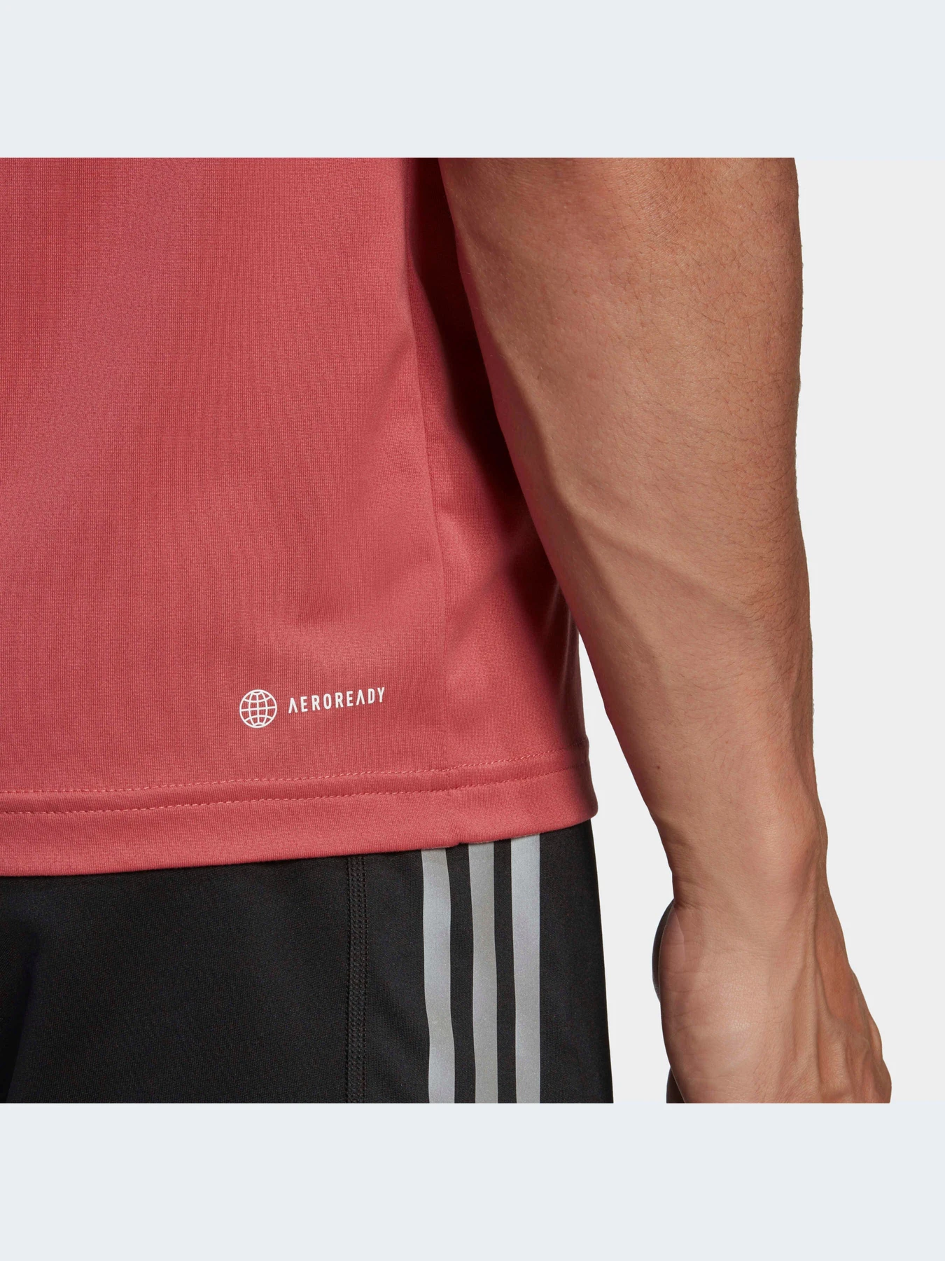 Футболки и поло Adidas модель HZ9694-KZ Футболки и поло Adidas модель HZ9694-KZ Фото