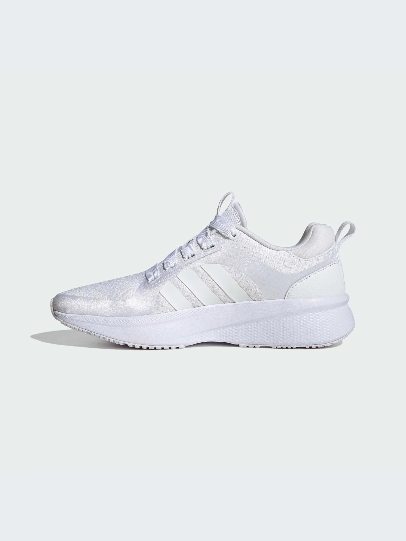 Кроссовки Adidas модель ID1953-KZ Кроссовки Adidas модель ID1953-KZ Фото