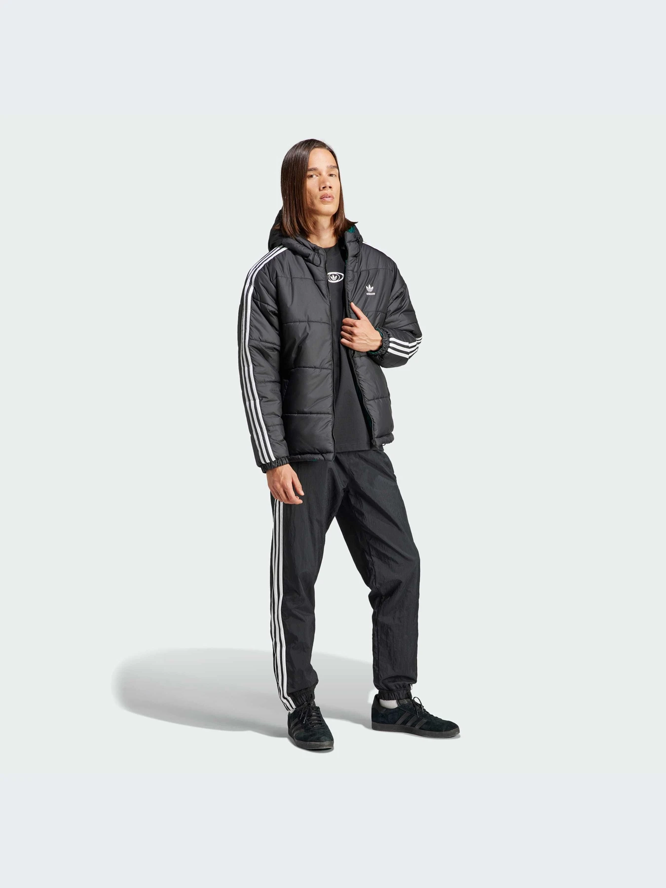Куртки и дубленки Adidas Adicolor модель HZ0690-KZ Куртки и дубленки Adidas Adicolor модель HZ0690-KZ Фото