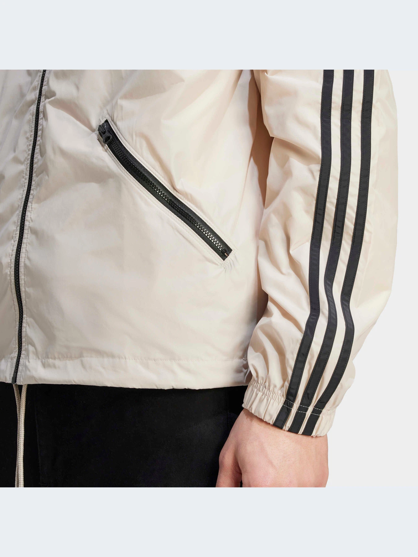 Куртки и дубленки Adidas модель IM2107-KZ Куртки и дубленки Adidas модель IM2107-KZ Фото