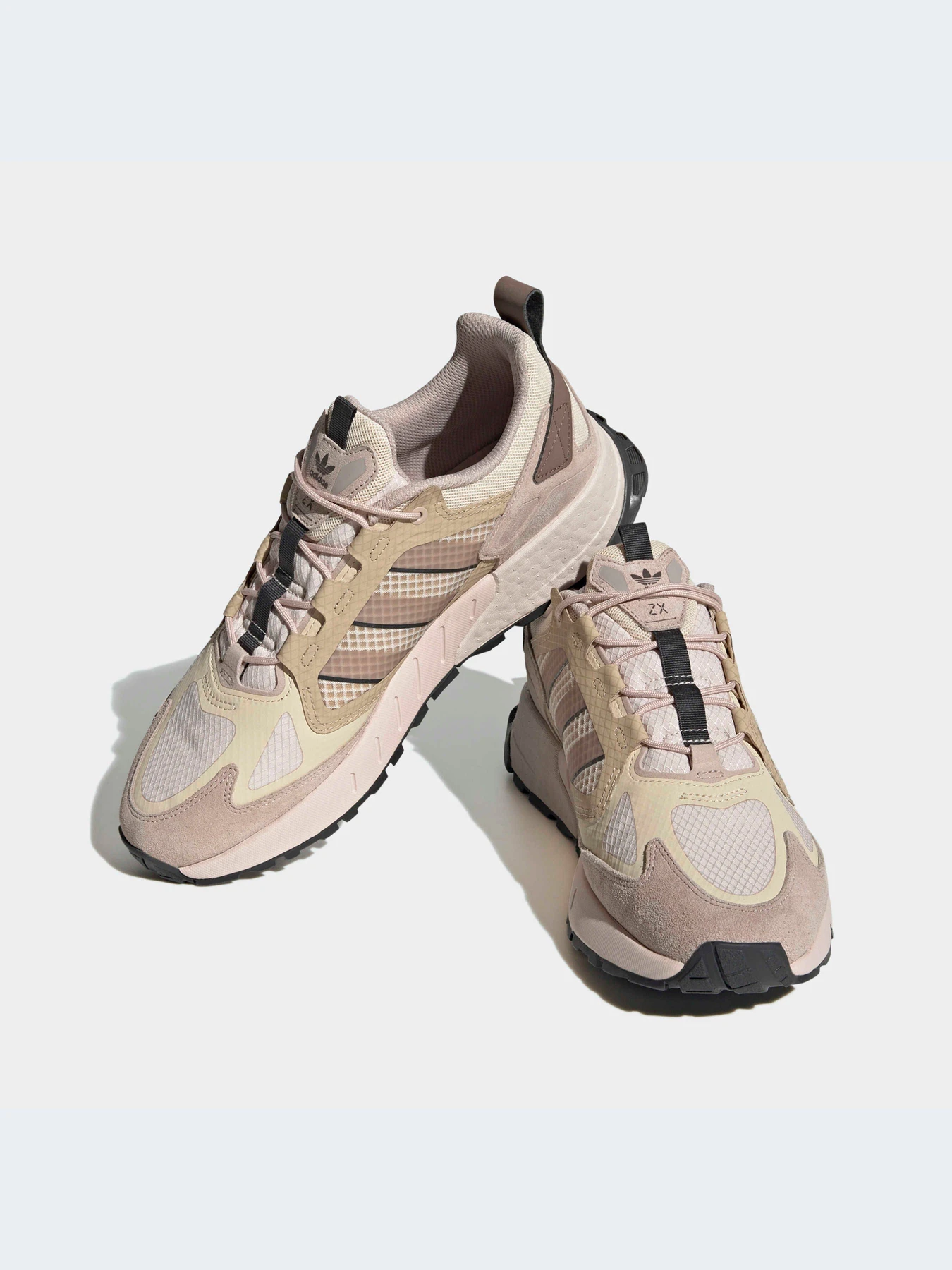 Кроссовки Adidas ZX модель HP2848-KZ Кроссовки Adidas ZX модель HP2848-KZ Фото