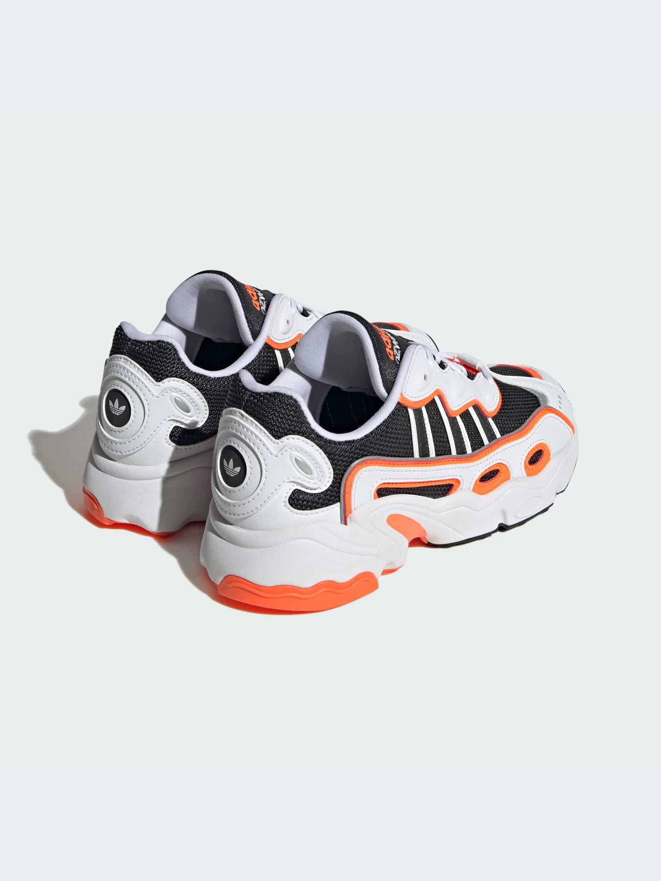 Кроссовки Adidas Ozweego модель ID9459-KZ Кроссовки Adidas Ozweego модель ID9459-KZ Фото