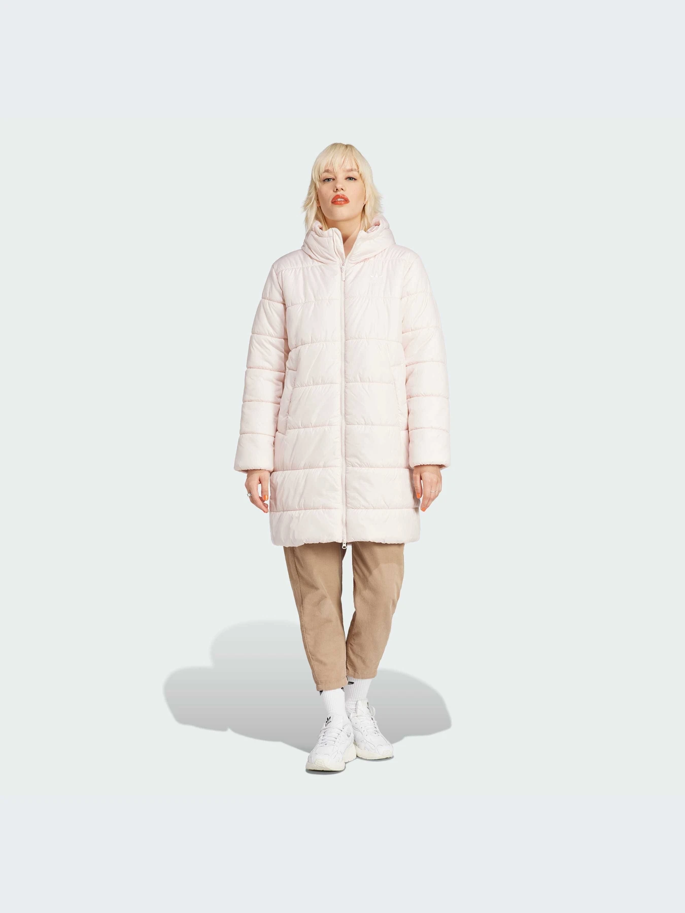 Куртки и дубленки Adidas Adicolor модель IK0446-KZ Куртки и дубленки Adidas Adicolor модель IK0446-KZ Фото