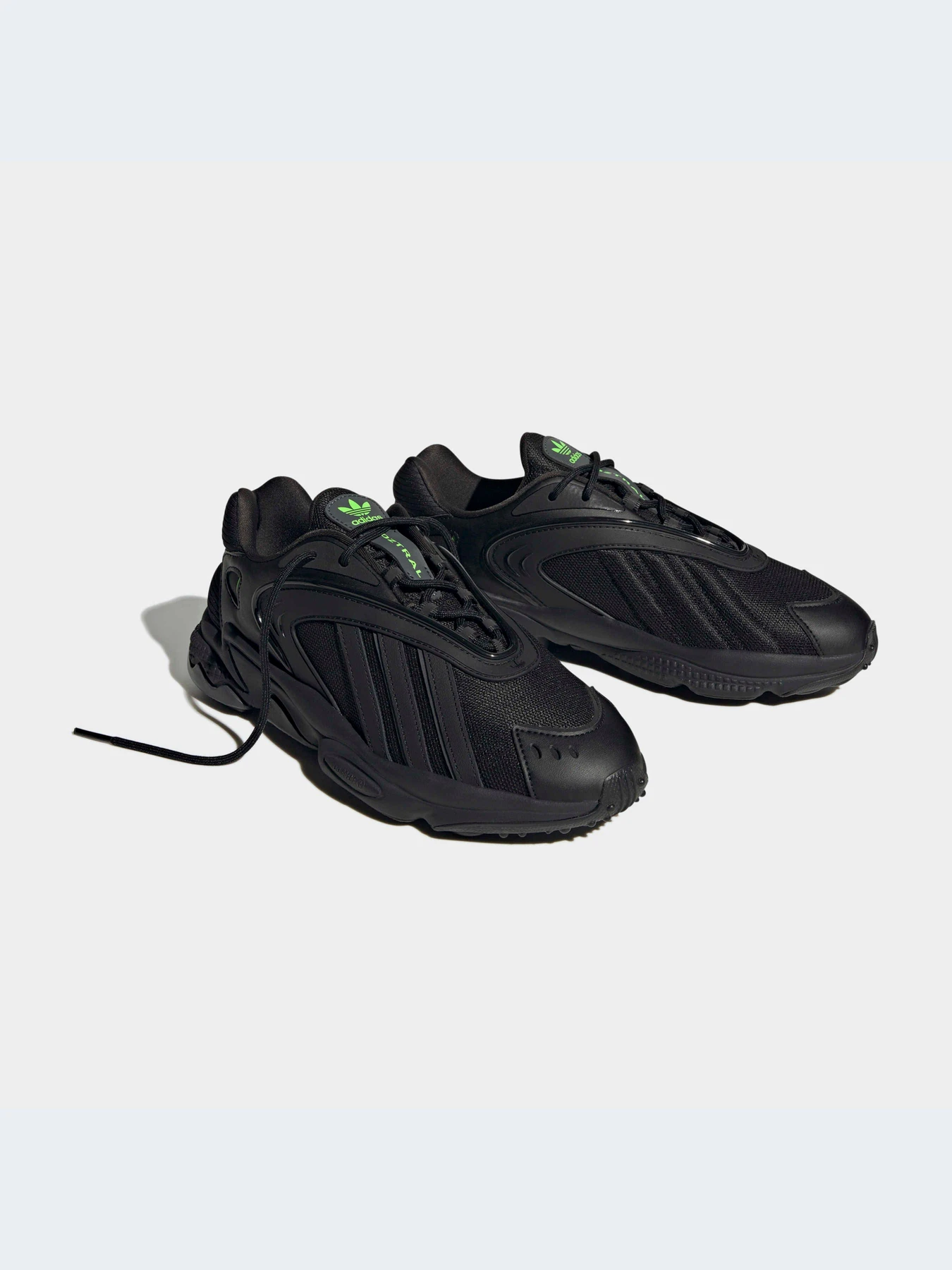 Кроссовки Adidas модель HP6565-KZ Кроссовки Adidas модель HP6565-KZ Фото
