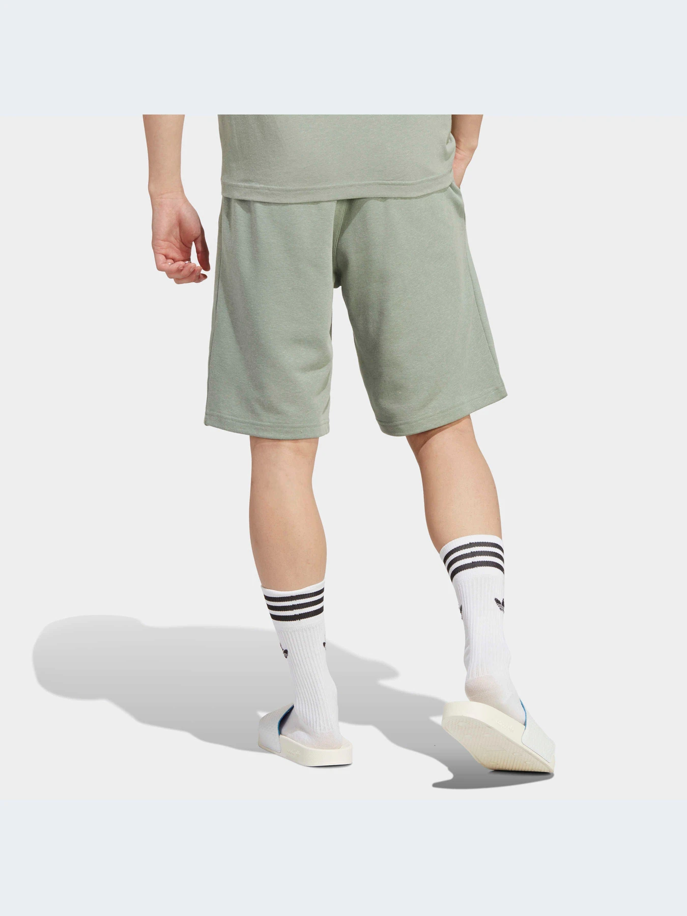 Шорты Adidas модель HR2964-KZ Шорты Adidas модель HR2964-KZ Фото
