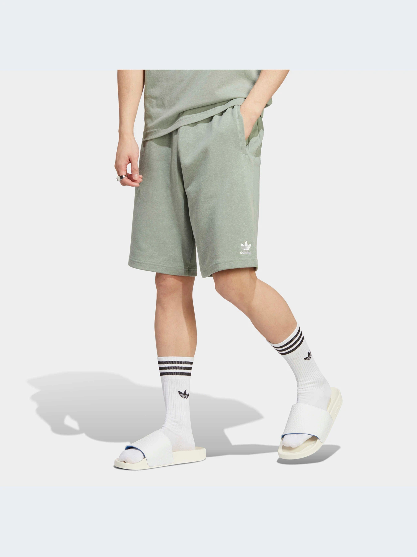 Шорты Adidas модель HR2964-KZ Шорты Adidas модель HR2964-KZ Фото