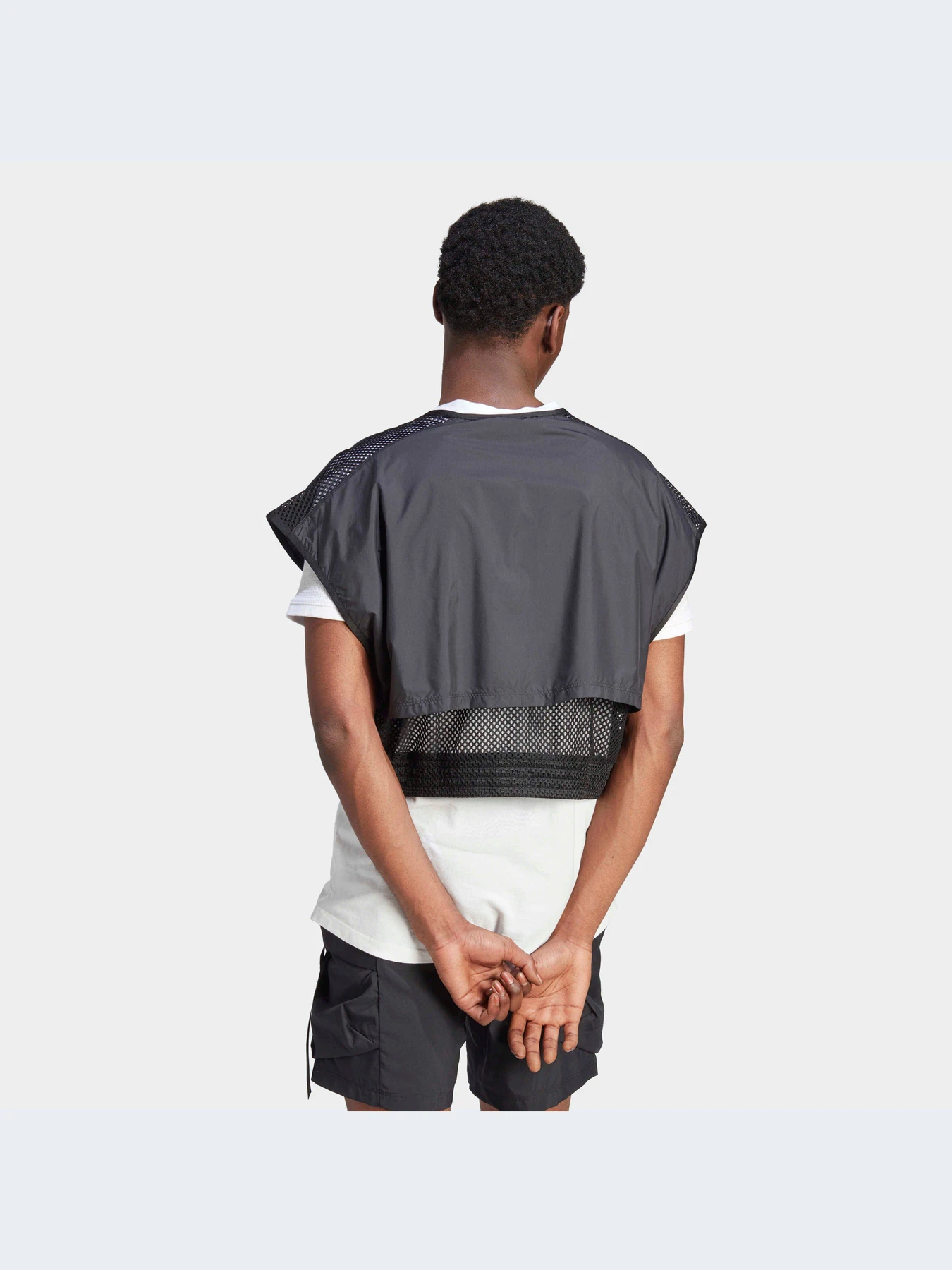 Куртки и дубленки Adidas модель IC6735-KZ Куртки и дубленки Adidas модель IC6735-KZ Фото