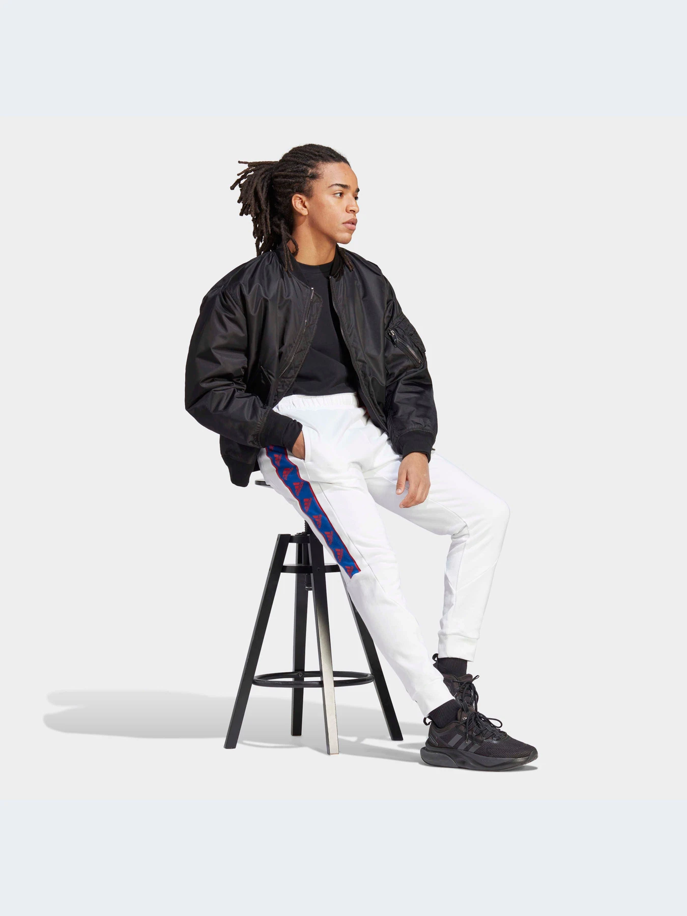 Брюки Adidas модель IC6797-KZ Брюки Adidas модель IC6797-KZ Фото