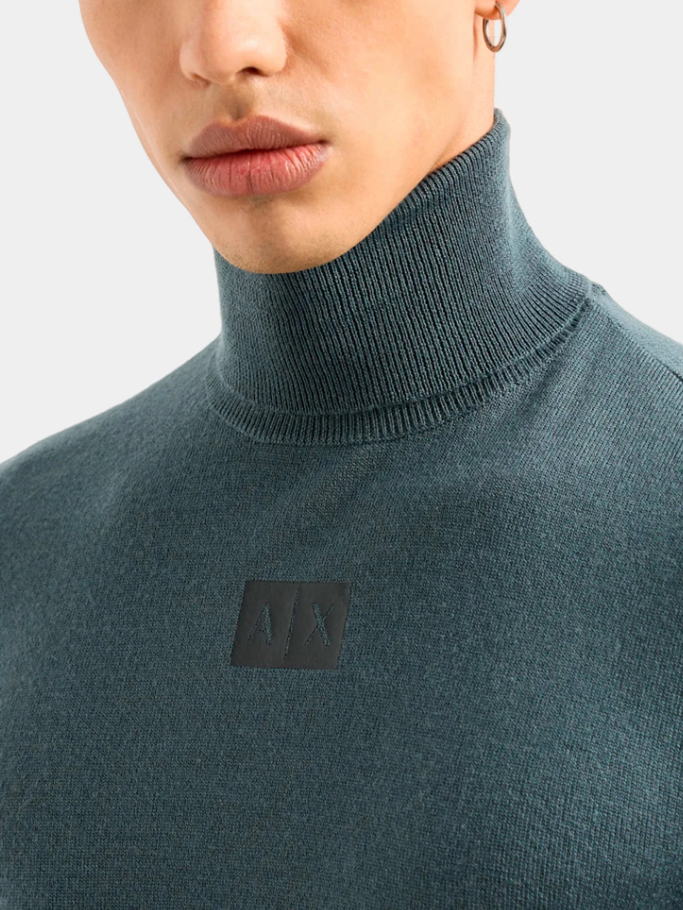 Худи и свитшоты Armani Exchange модель 6RZM5C-ZMM9Z-1988 Худи и свитшоты Armani Exchange модель 6RZM5C-ZMM9Z-1988 Фото