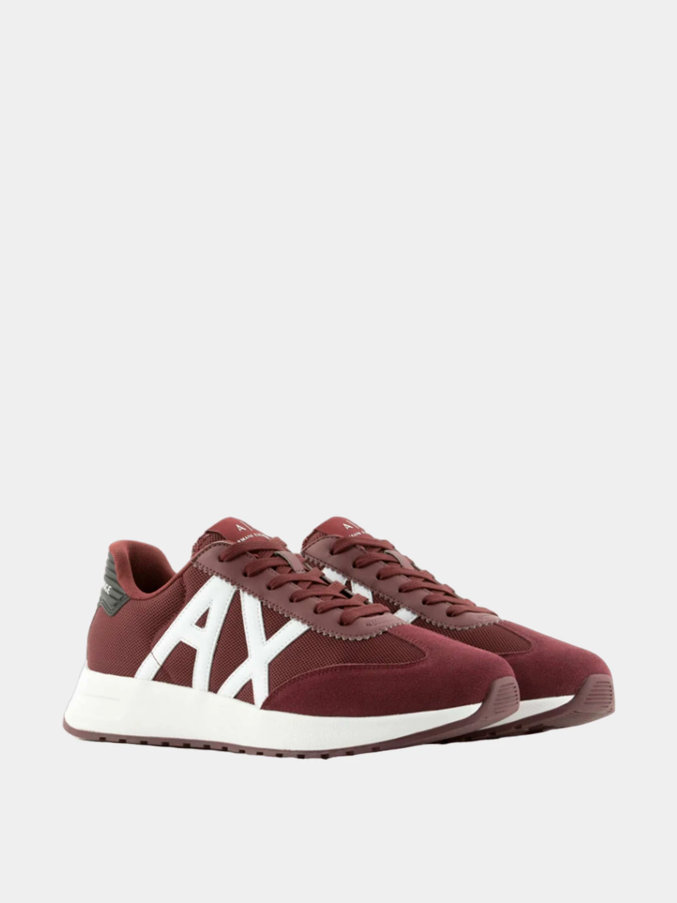 Кроссовки Armani Exchange модель XUX071-XV527-T044 Кроссовки Armani Exchange модель XUX071-XV527-T044 Фото