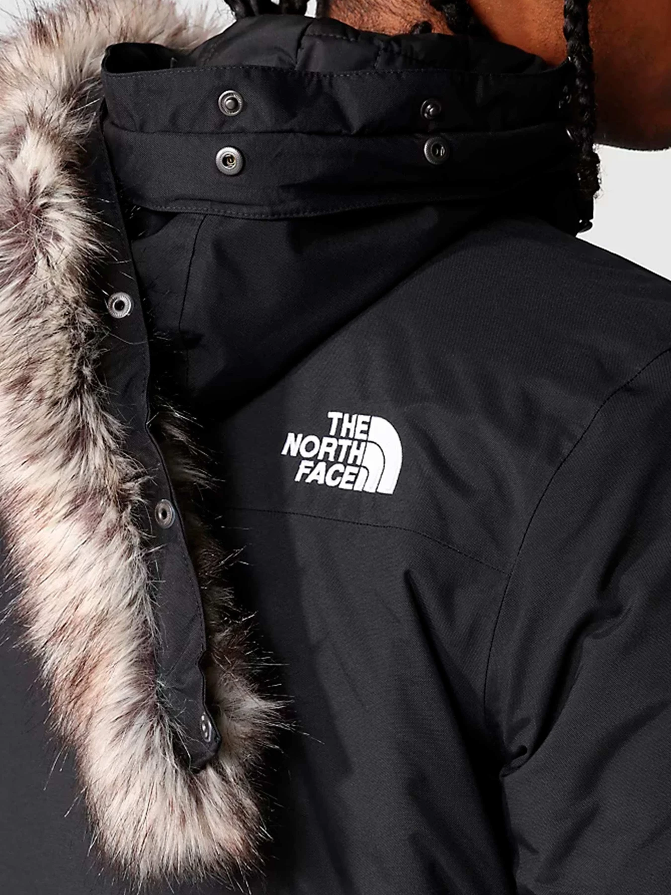 Куртки и дубленки The North Face модель NF0A4M8HJK31 Куртки и дубленки The North Face модель NF0A4M8HJK31 Фото