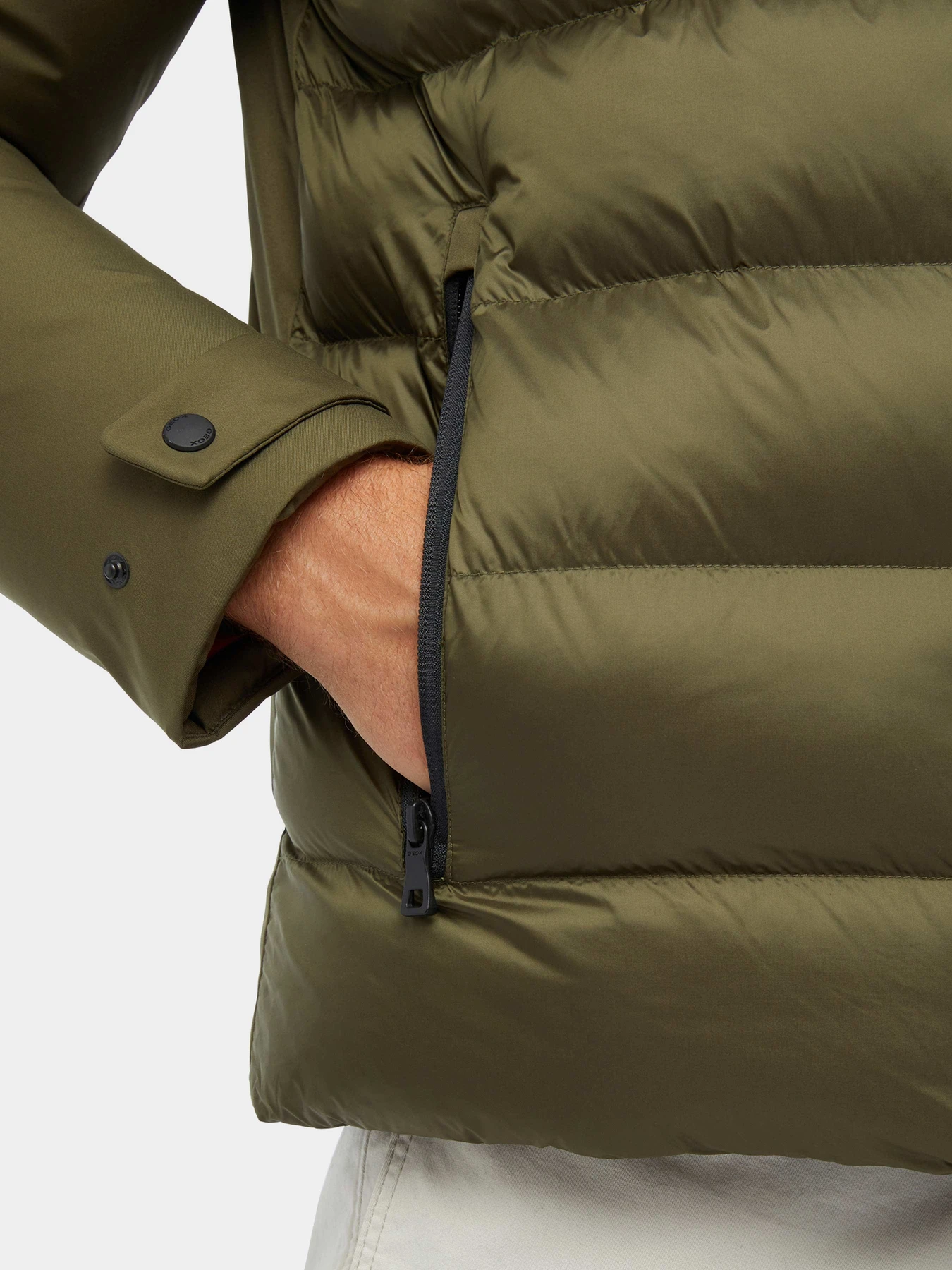 Куртки и дубленки Geox модель M3628J-TC175-F1736 Куртки и дубленки Geox модель M3628J-TC175-F1736 Фото