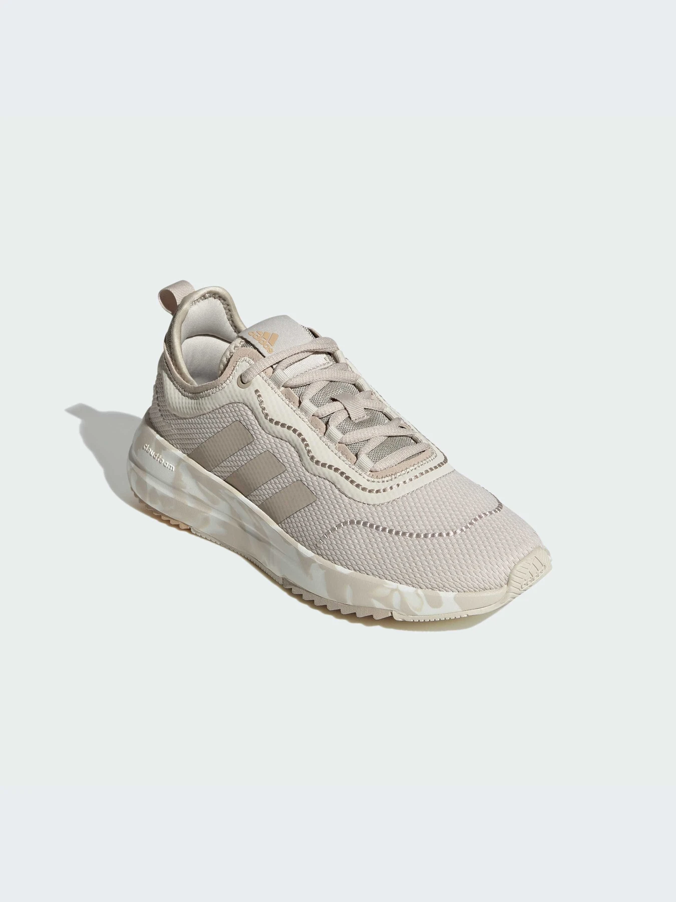 Кроссовки Adidas модель IE2019-KZ Кроссовки Adidas модель IE2019-KZ Фото