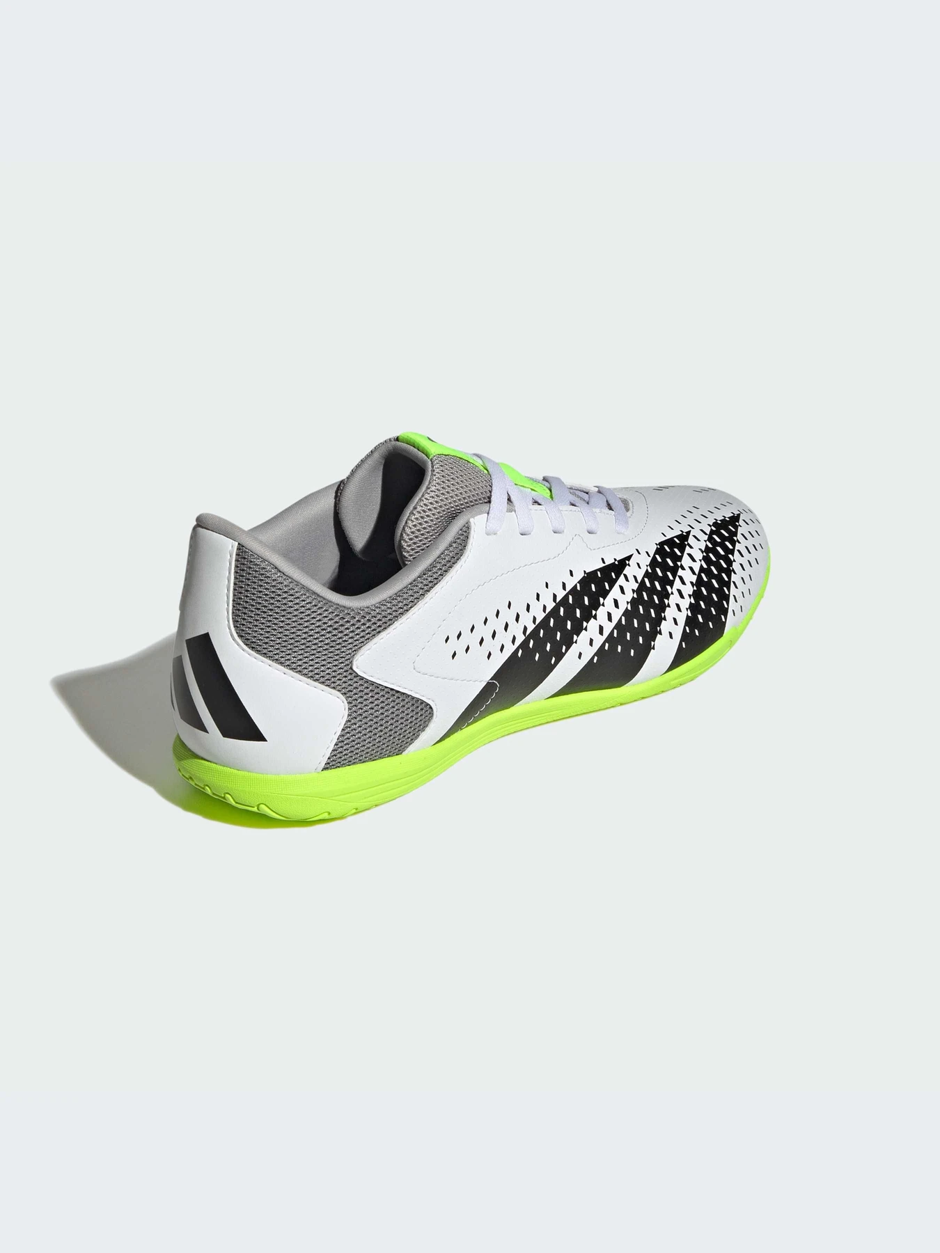 Кроссовки Adidas Predator модель GY9986-KZ Кроссовки Adidas Predator модель GY9986-KZ Фото