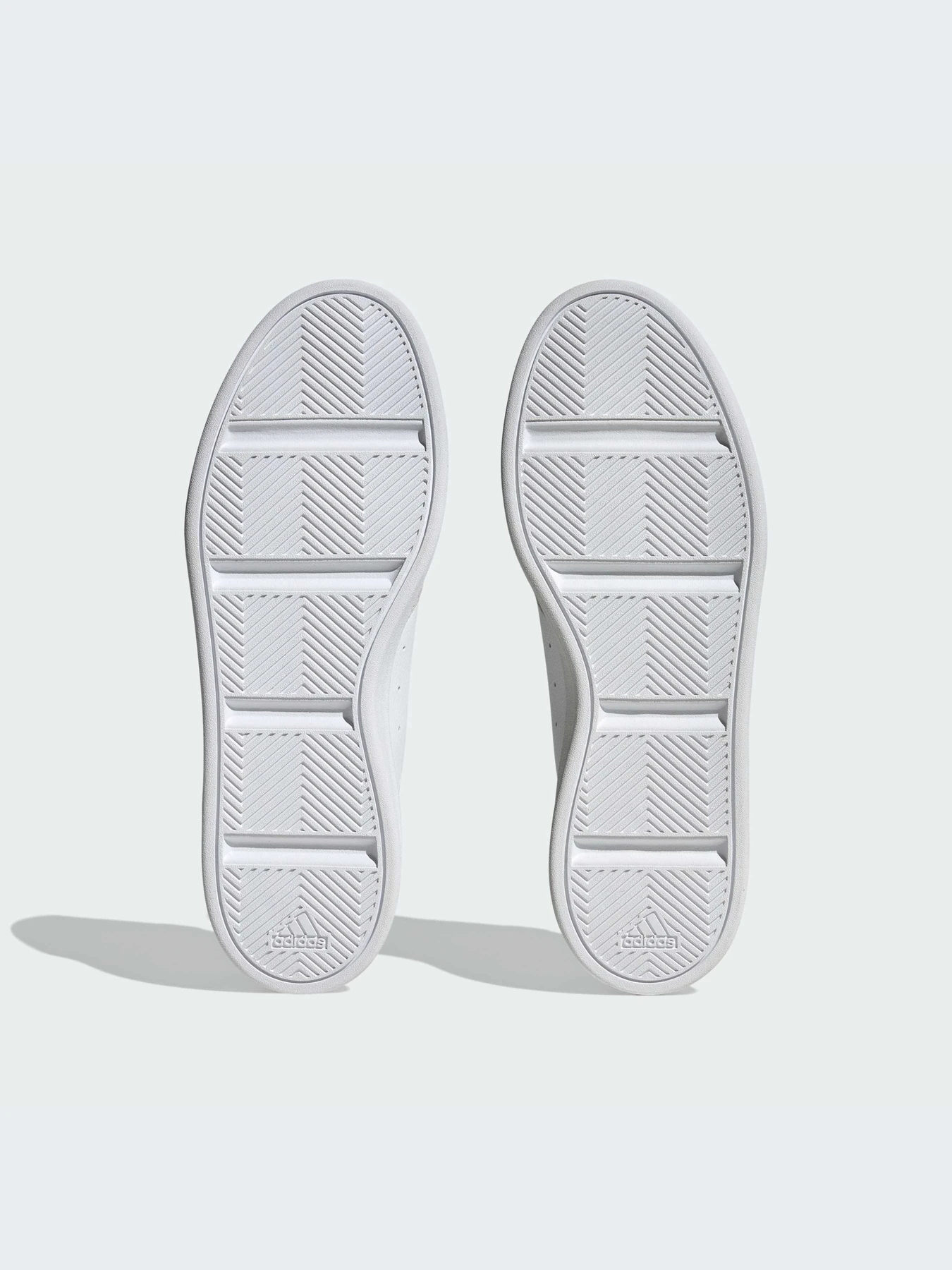 Кроссовки Adidas модель IG9820-KZ Кроссовки Adidas модель IG9820-KZ Фото