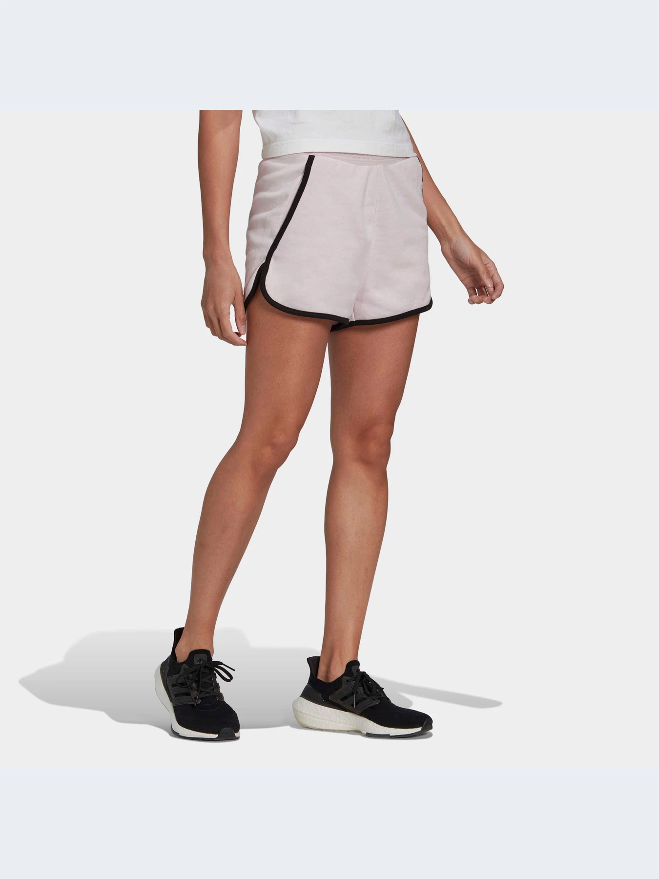 Шорты Adidas модель HY5525-KZ Шорты Adidas модель HY5525-KZ Фото