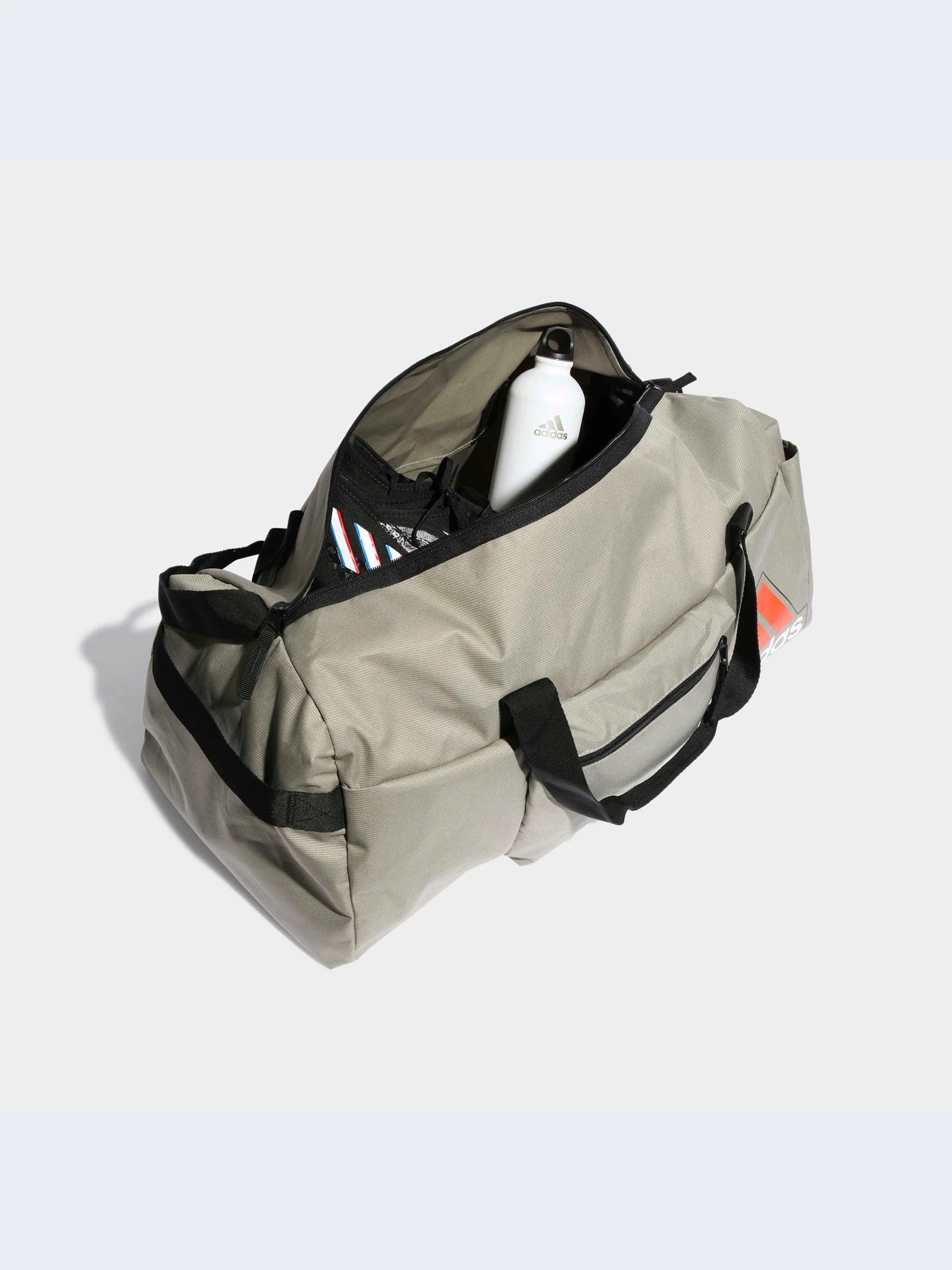 Сумки Adidas модель HT4759-KZ Сумки Adidas модель HT4759-KZ Фото