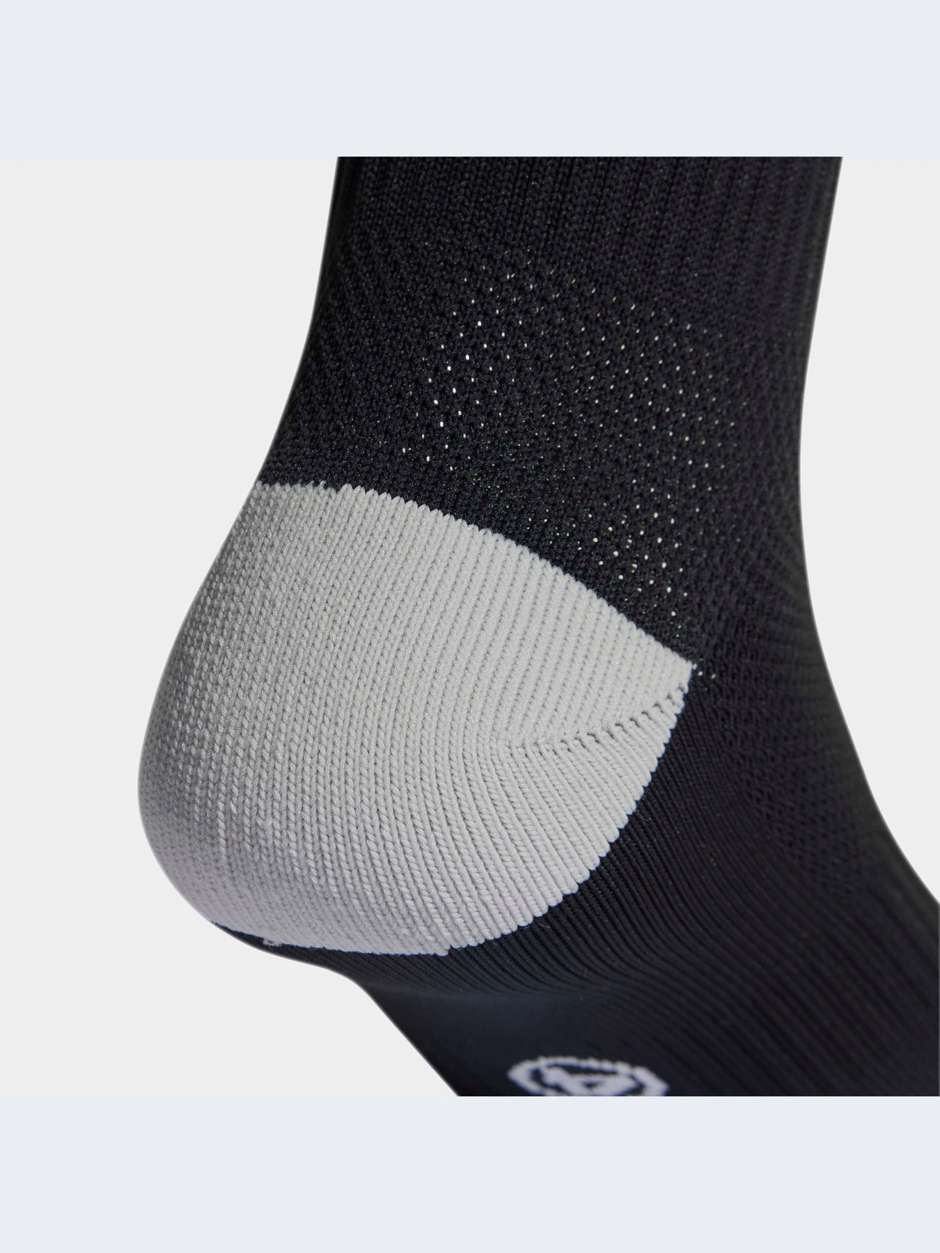 Носки и гольфы Adidas модель HT6538-KZ Носки и гольфы Adidas модель HT6538-KZ Фото
