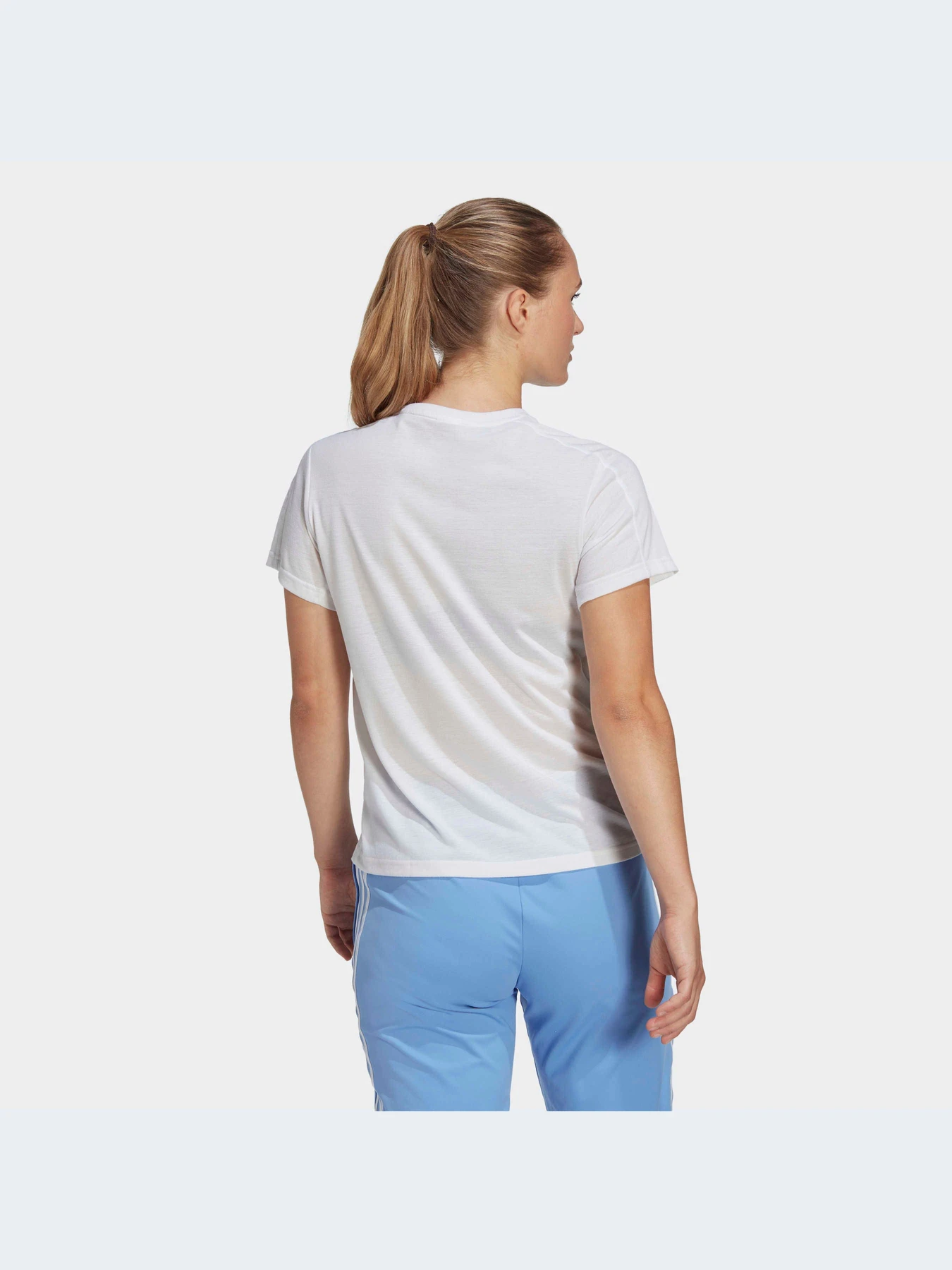 Футболки и поло Adidas модель HR7796-KZ Футболки и поло Adidas модель HR7796-KZ Фото
