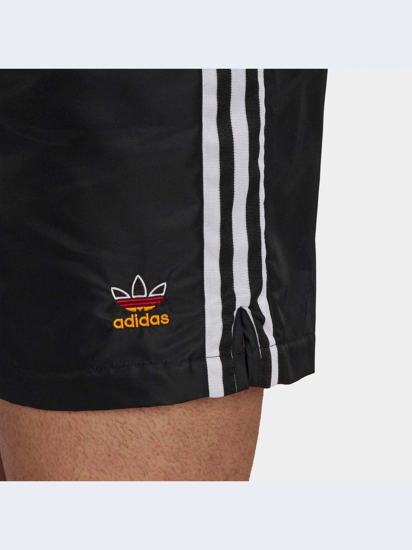 Шорты Adidas модель HK7414-KZ Шорты Adidas модель HK7414-KZ Фото